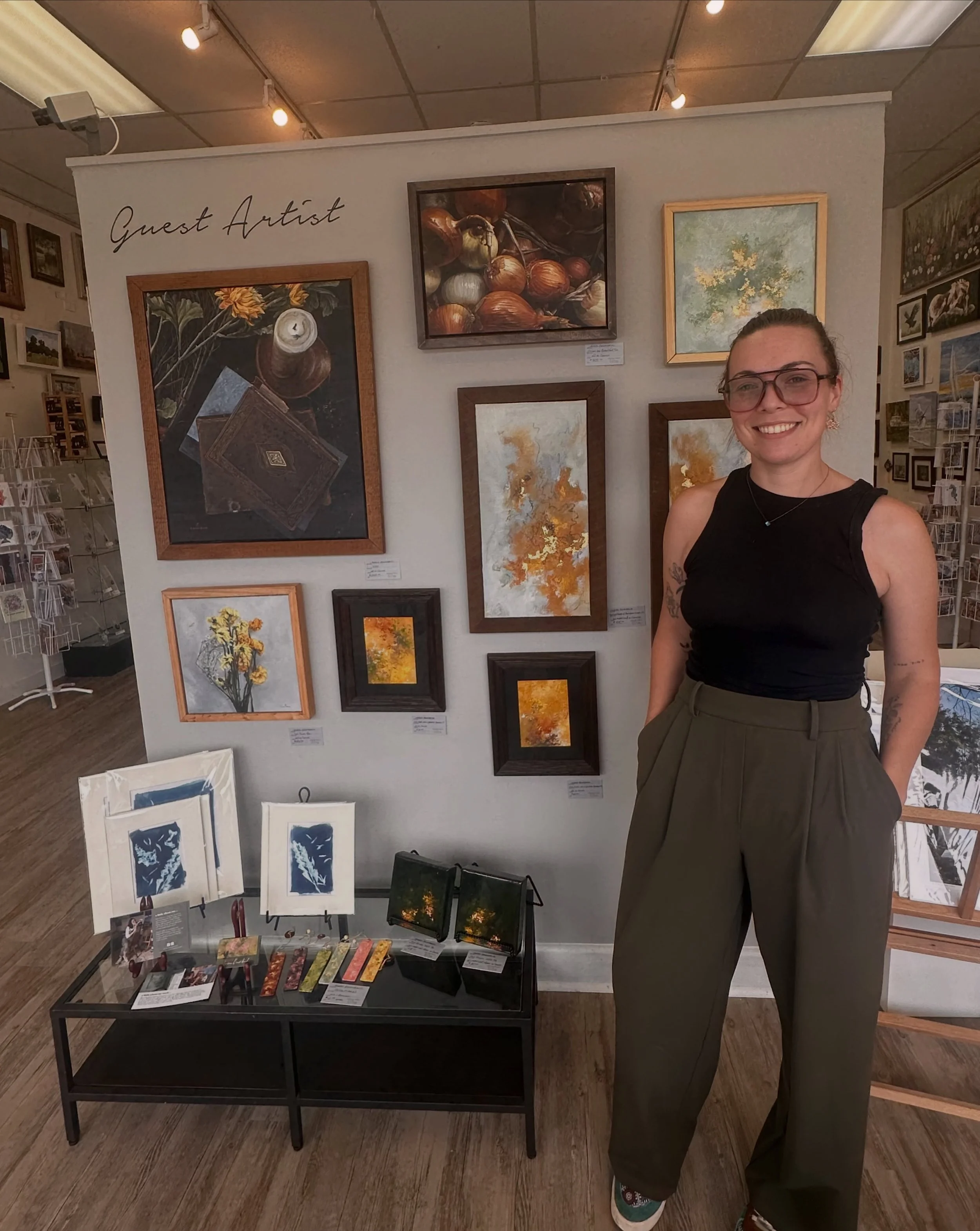 Great afternoon at Artworks at 7th! 🫶🏻 thank you all who came out to see the show!