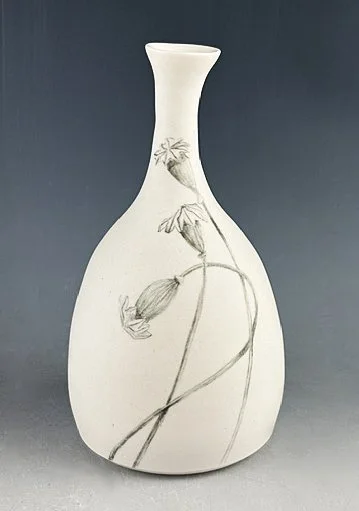 Poppy pods vase 6227.jpg