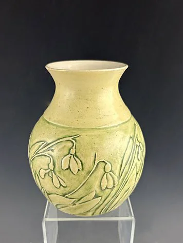 Snowdrop vase 5264.jpg