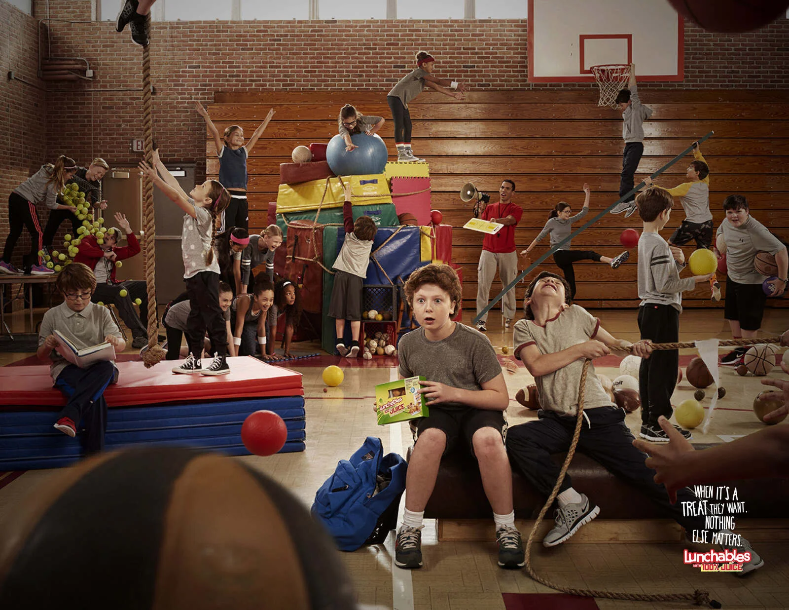 Lunchables_CHAOS_GYM_030916_1600_c.jpg