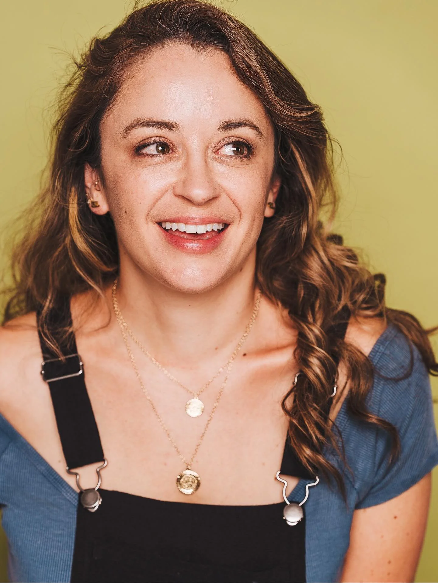 Such a blast capturing the iconic @deborah_lsmith in the studio this summer! 
She is the ultimate multi hyphenate and we got some amazing variety to freshen up her materials across the board.
It&rsquo;s always so special to have clients back in the s