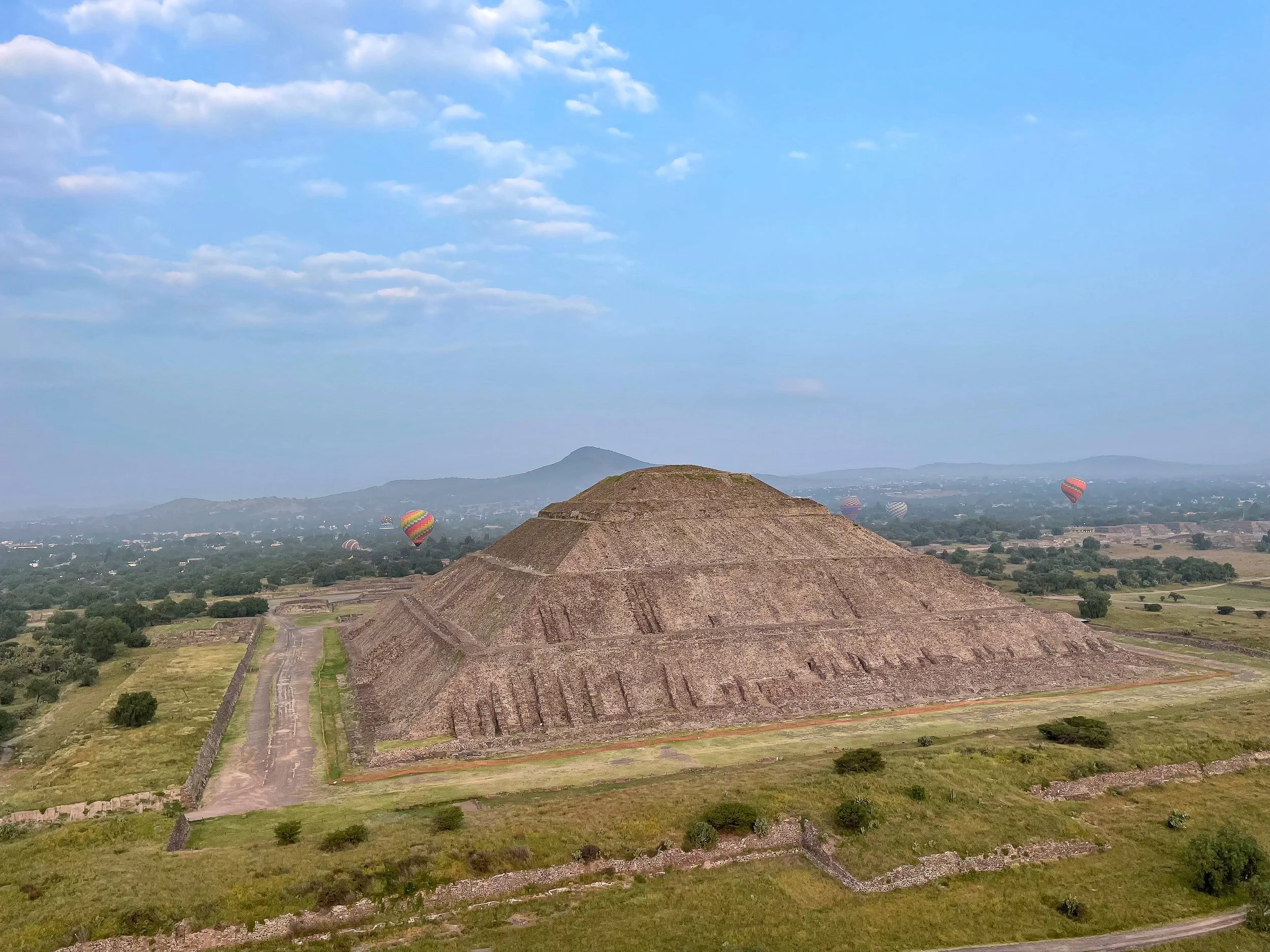 Teotihuacán_Hot_Air_ Balloon_02.jpg