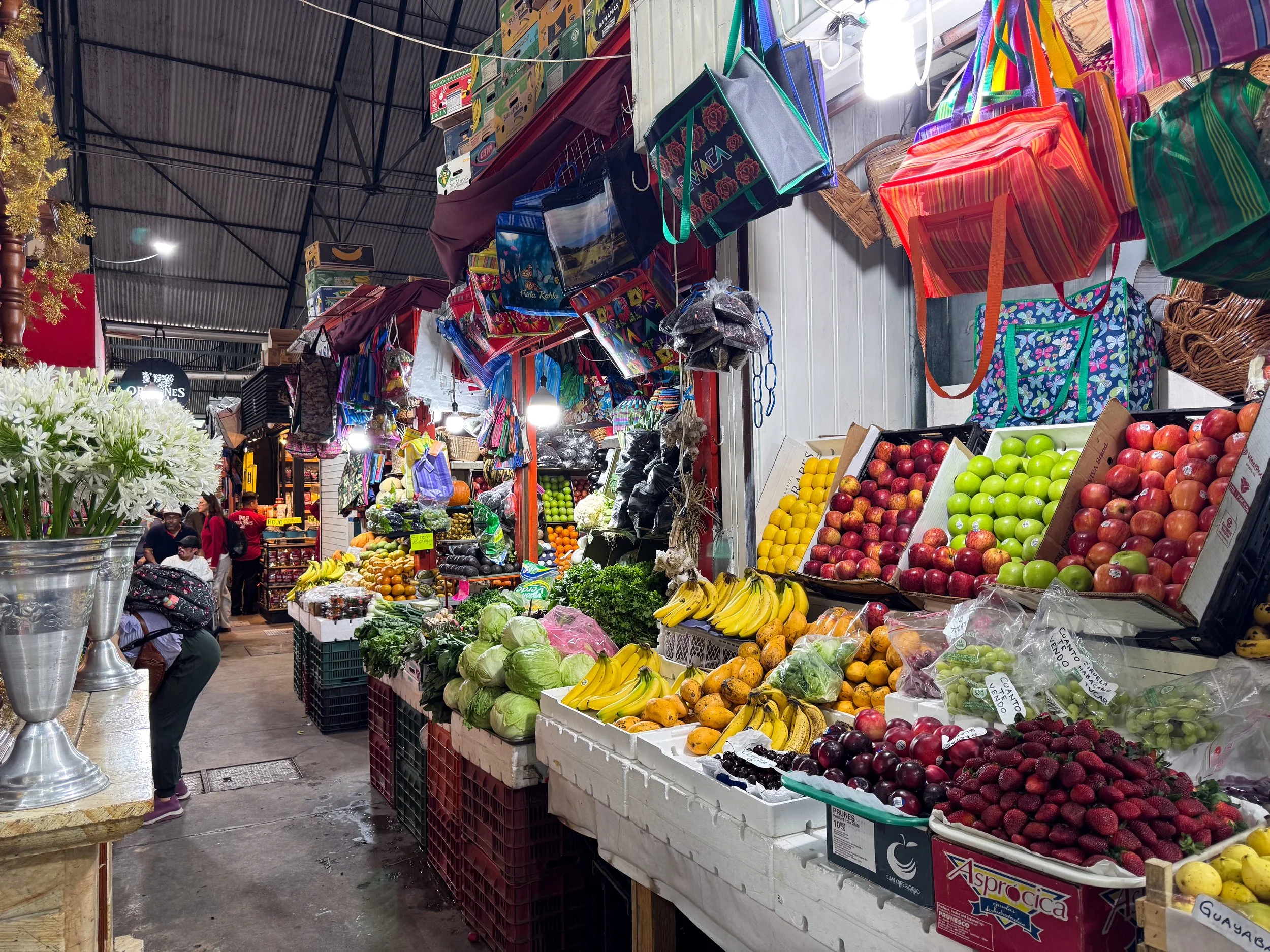 Mercado_Benito_Juarez_02.jpg