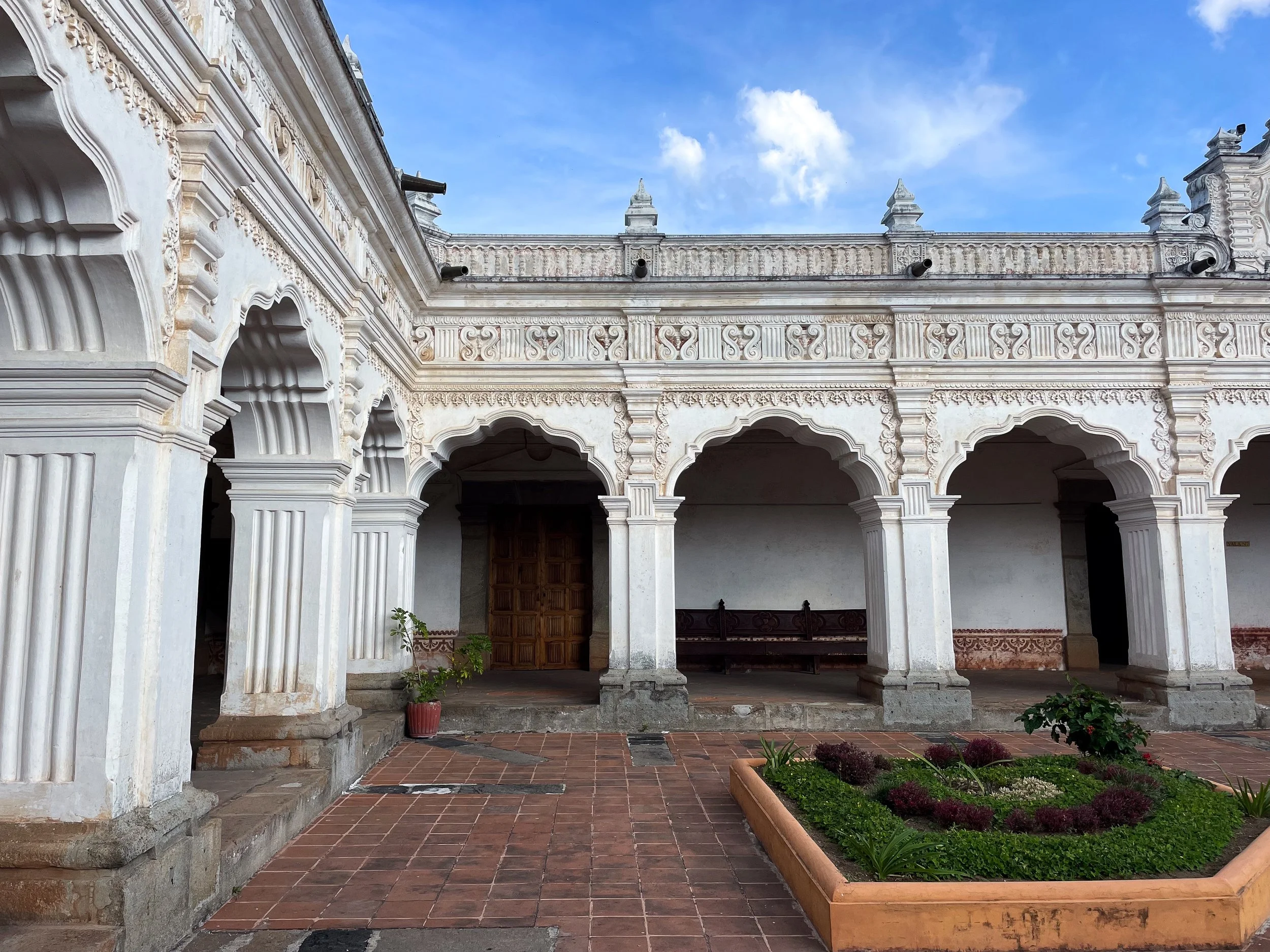 Museo_de_Arte_Colonial_01.jpg