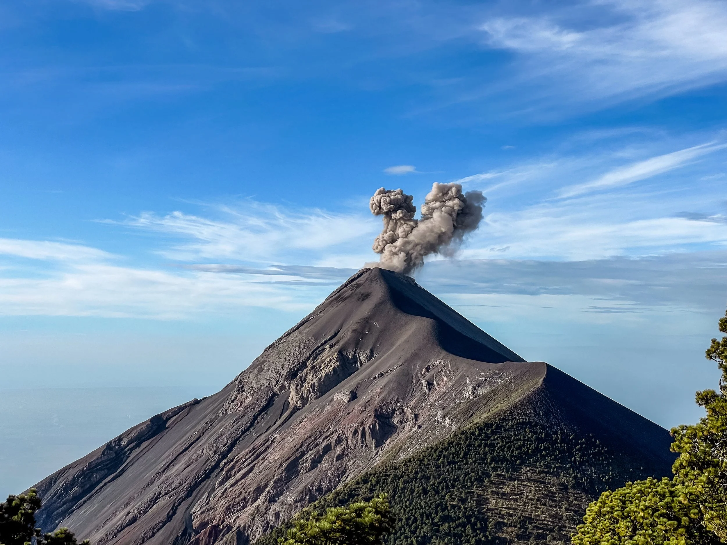 Volcan_de_Fuego_05.jpg
