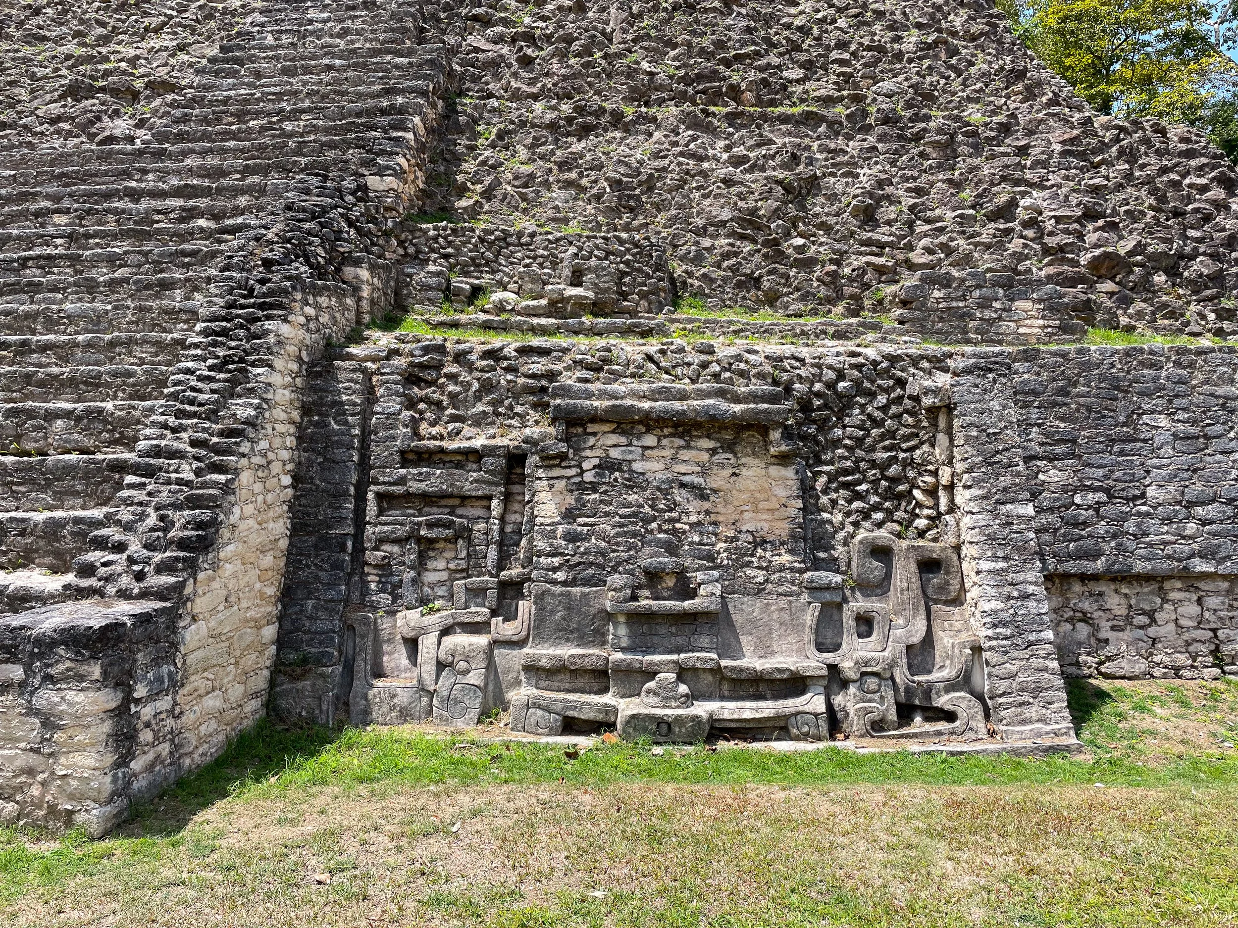 Caracol_Mayan_Ruins_14.jpg