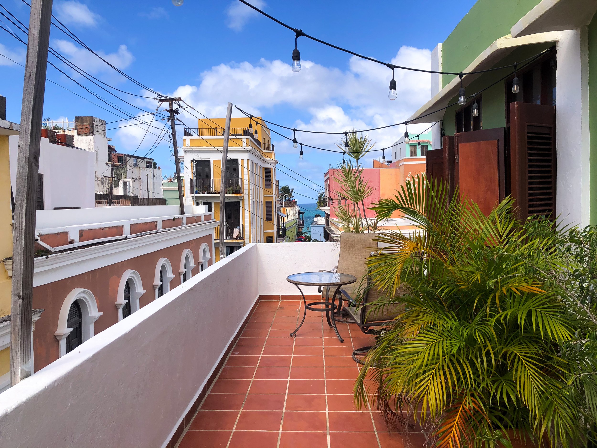 Old_San_Juan_Apartment_01.jpg