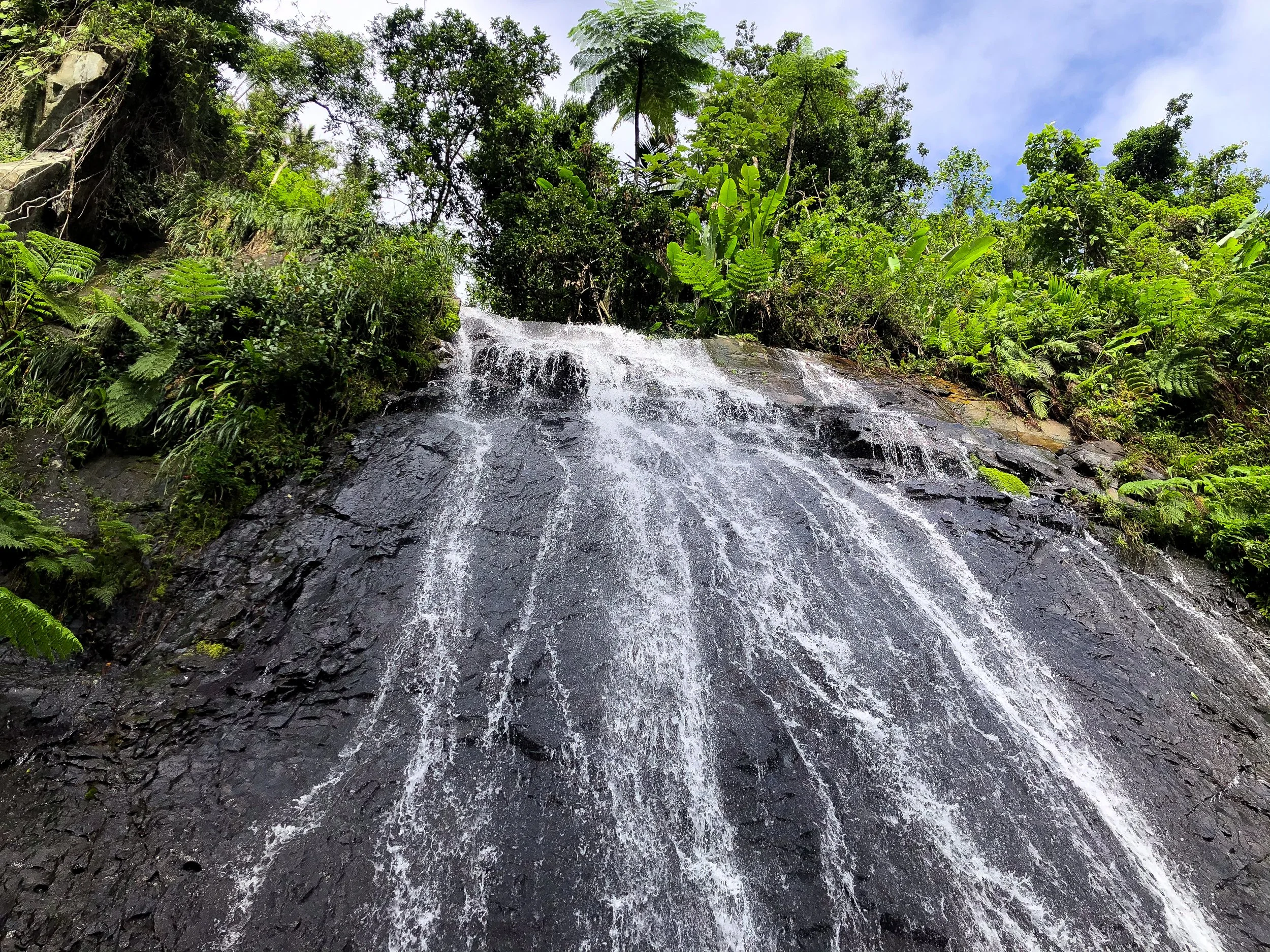 La_Coca_Waterfall_02.jpg