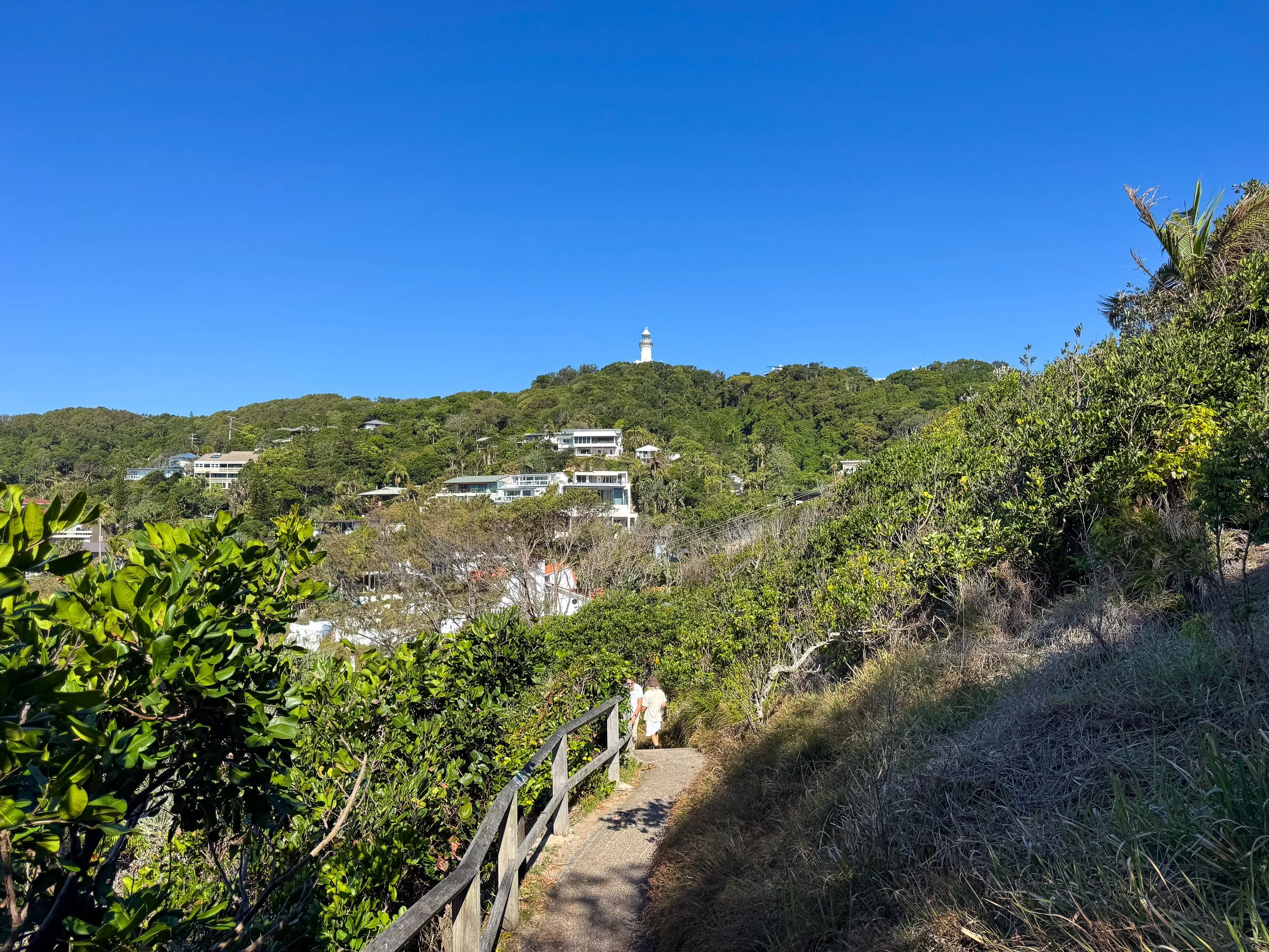 Cape_Byron_Walking_Path_01.jpg