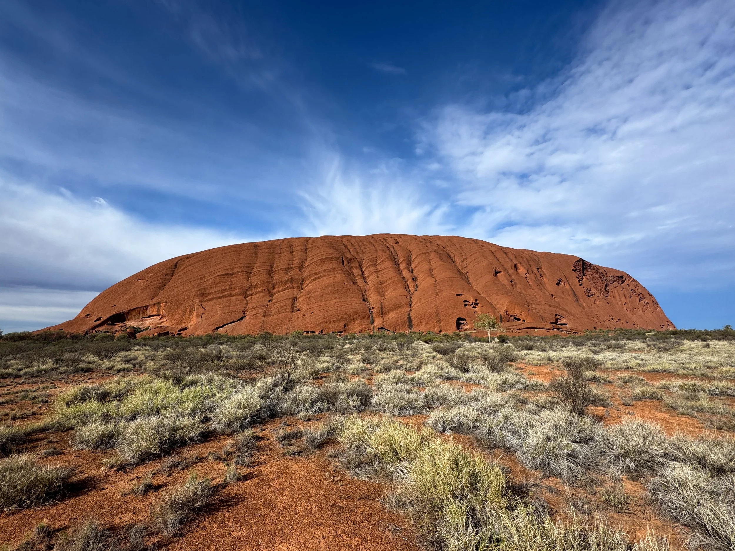 Uluru_Base_Walk_01.jpg