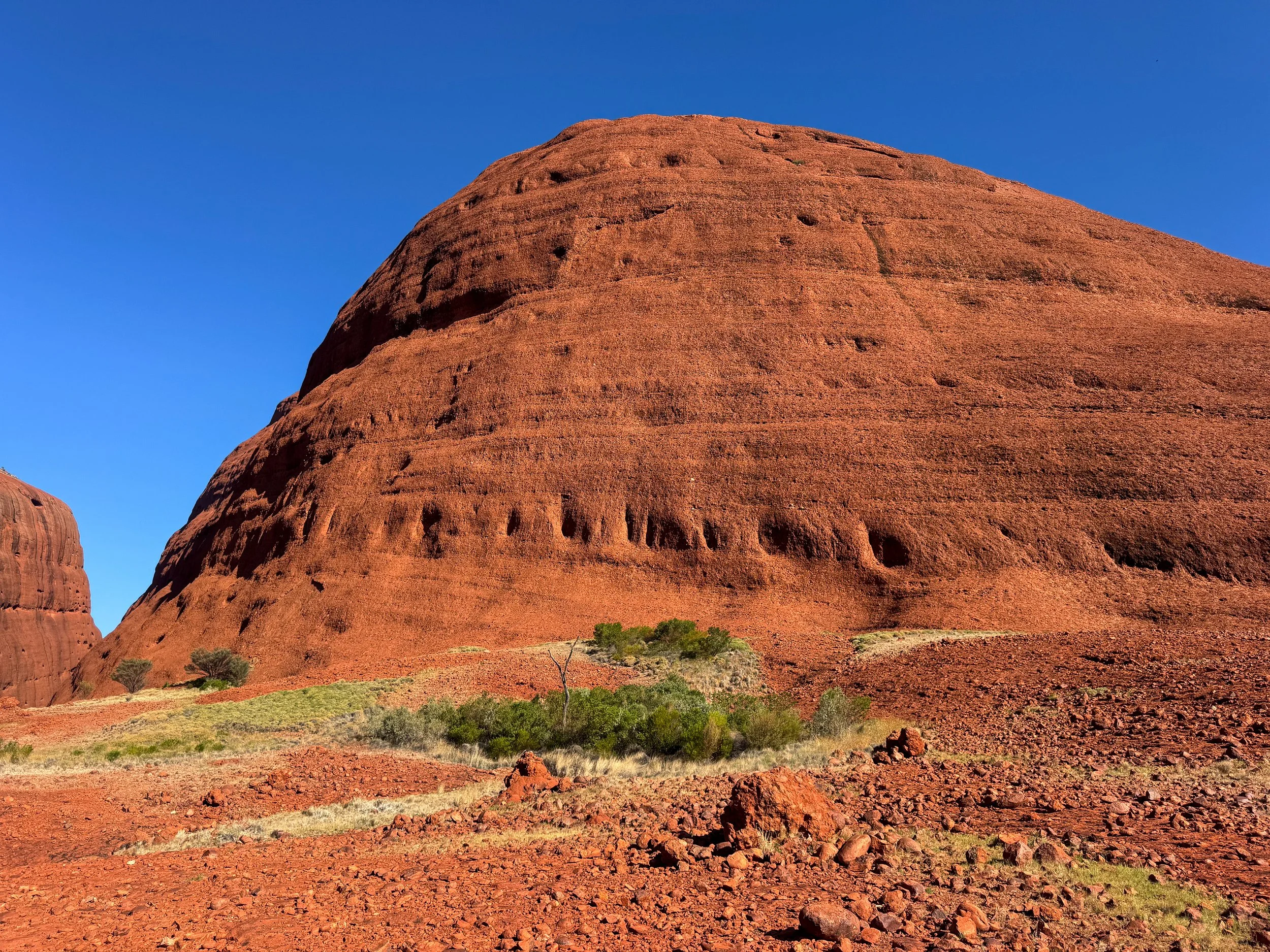 Kata_Tjuta_Walpa_Gorge_03.jpg