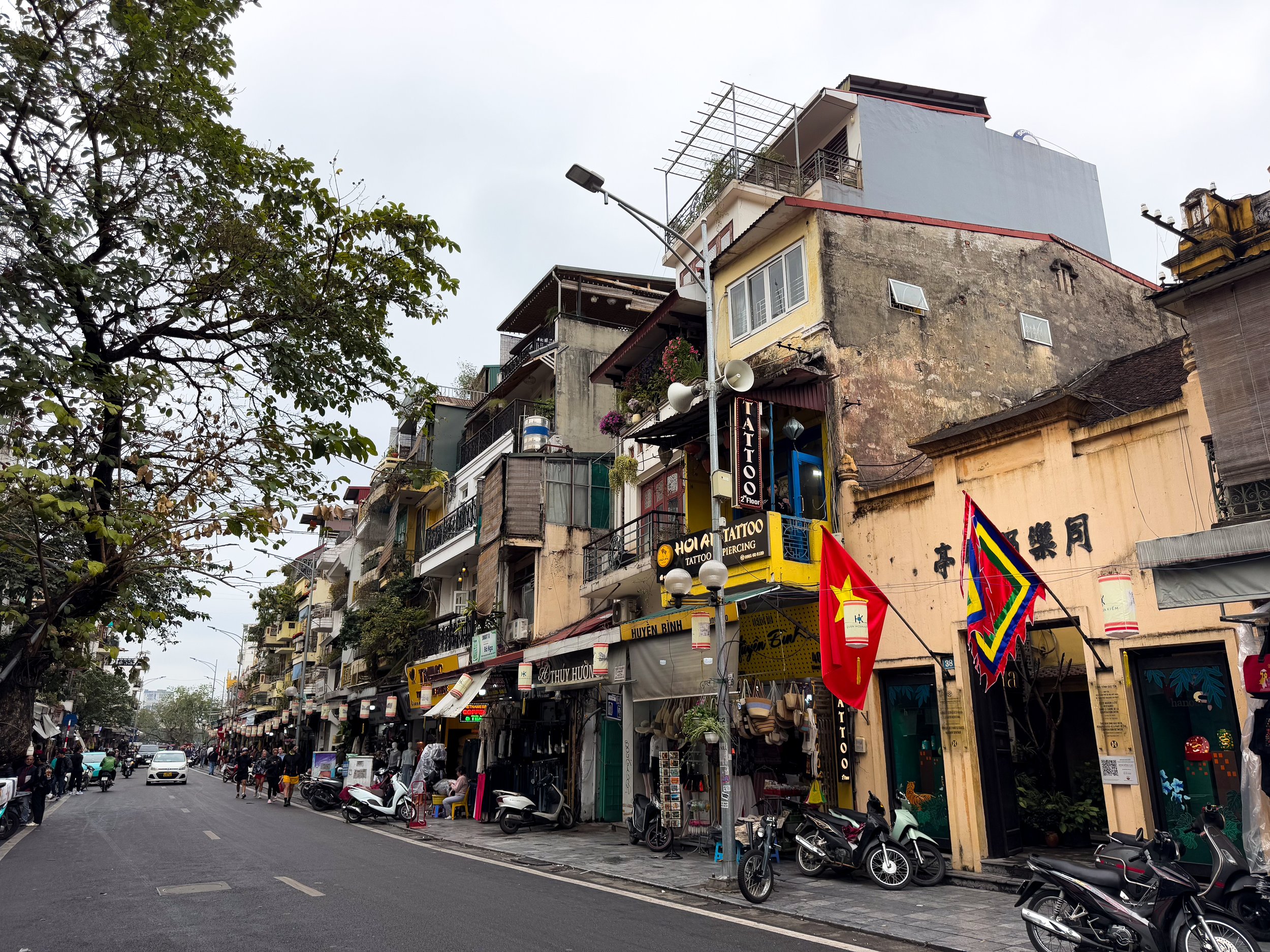 Hanoi_ Old_Quarter_07.jpg