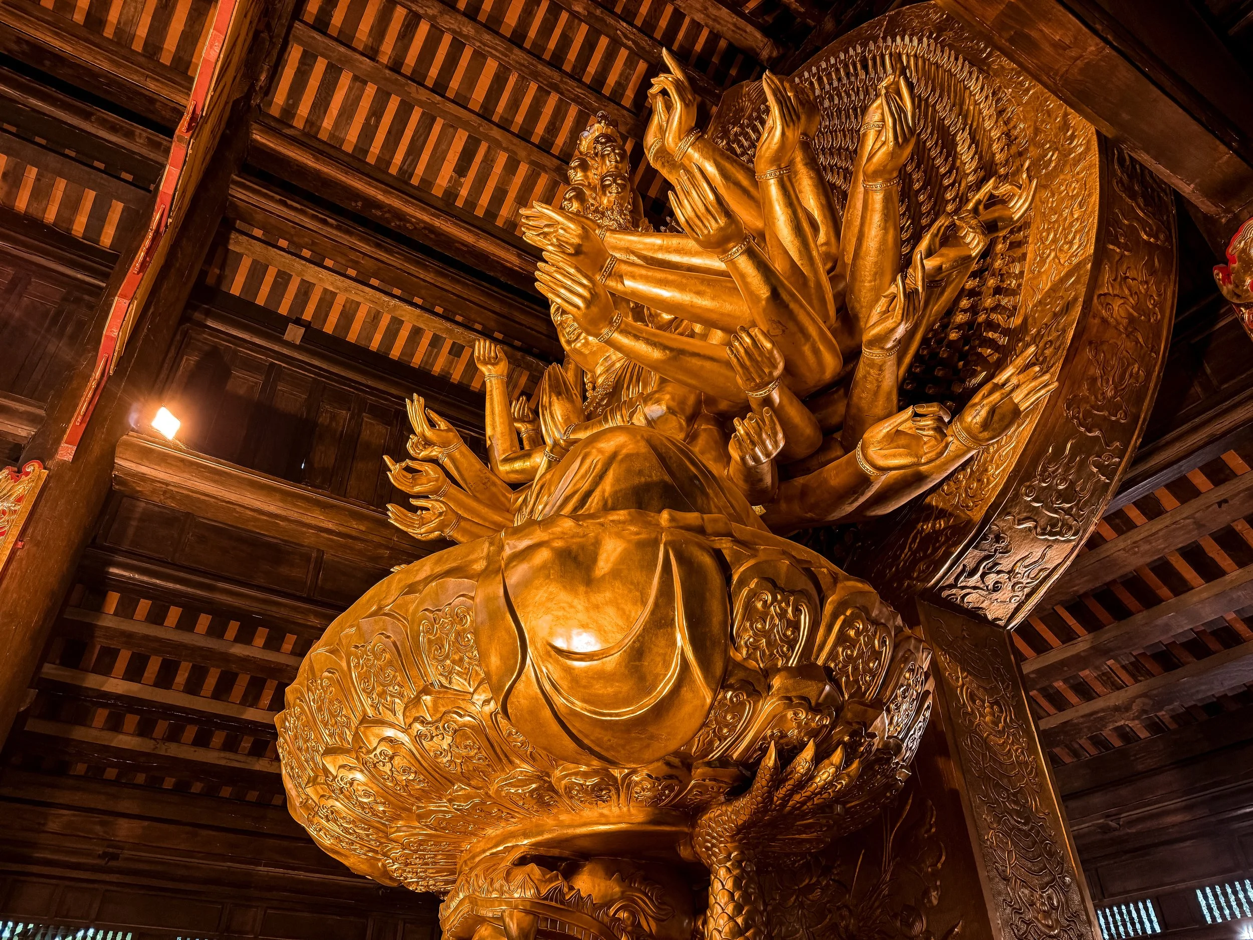 Bai_Dinh_Pagoda_11.jpg
