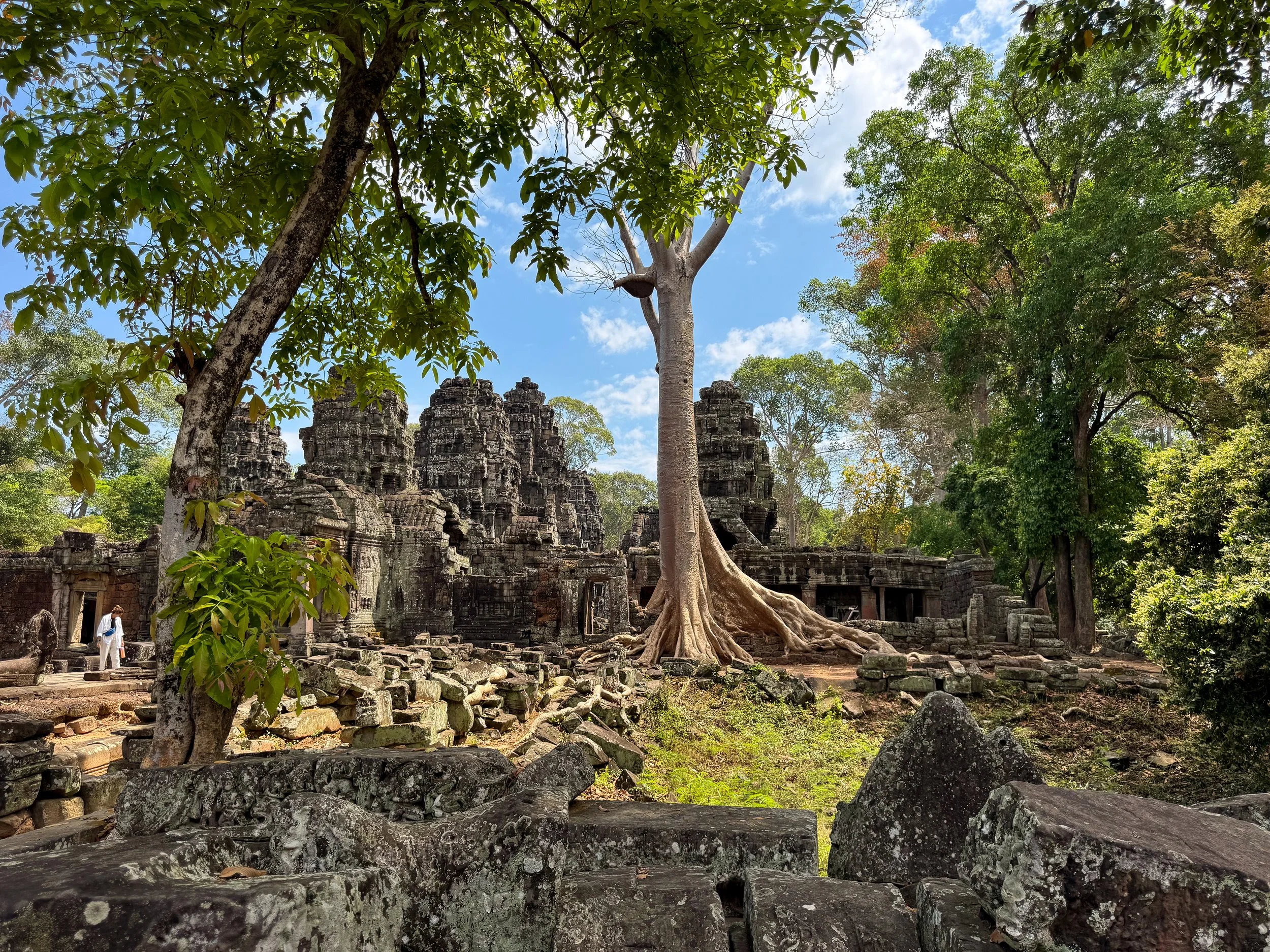 Banteay_Kdei_02.jpg
