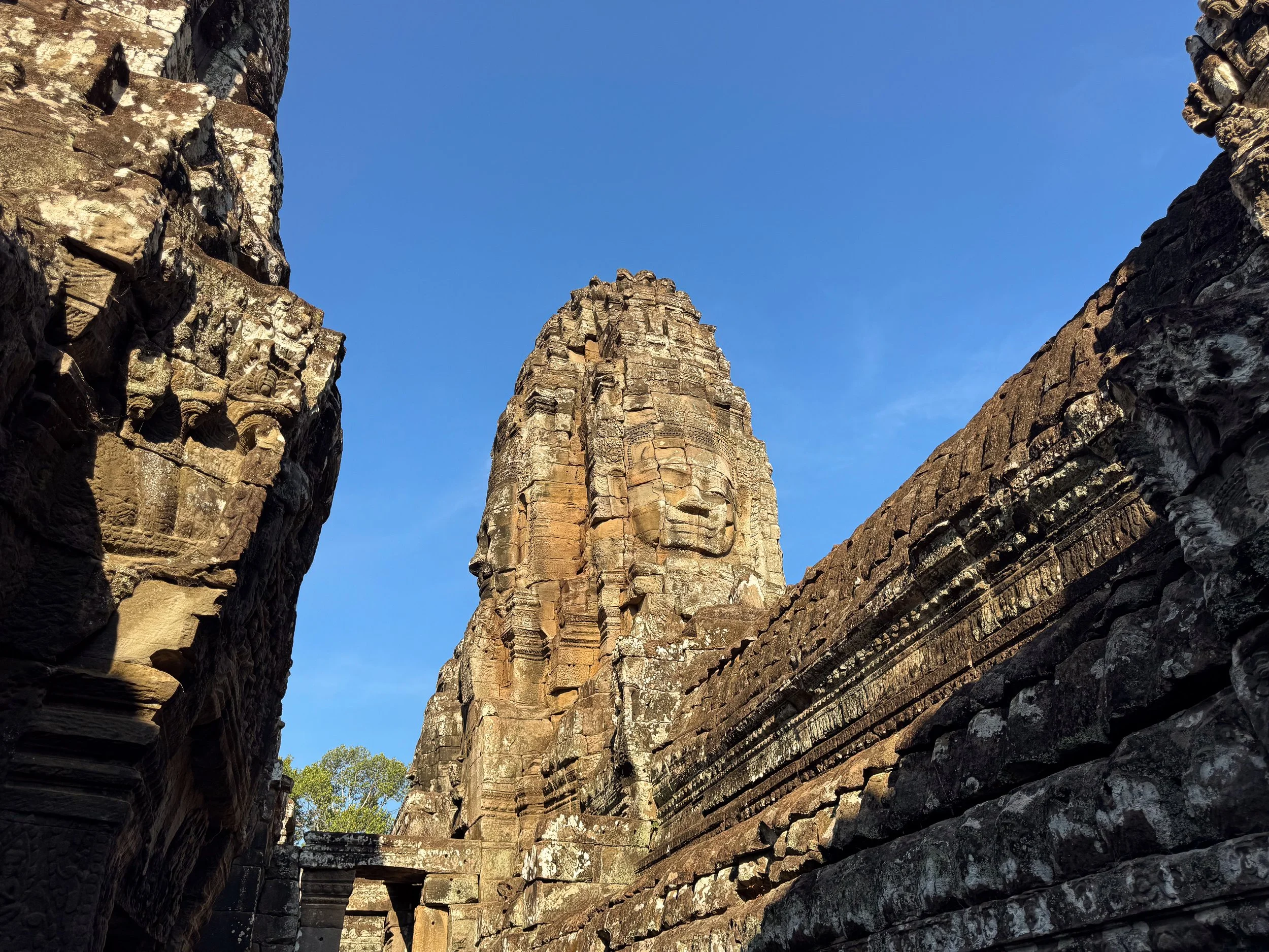 Bayon_04.jpg