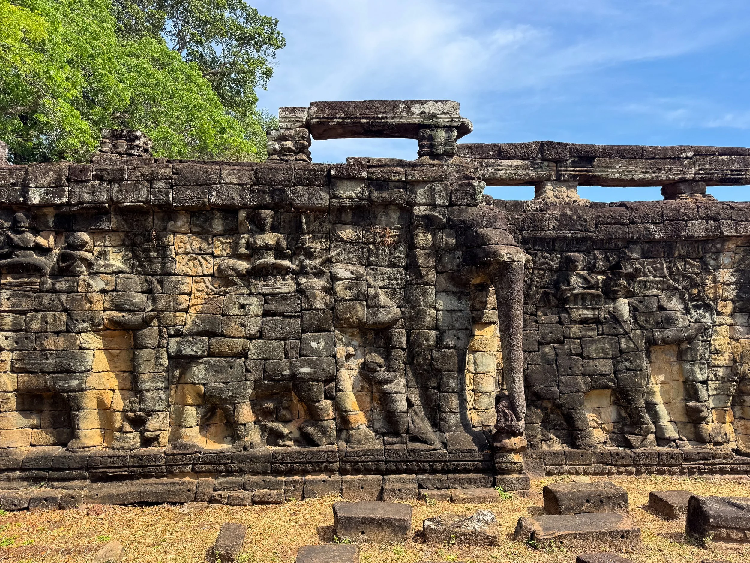 Terrace_of_the_Elephants_01.jpg
