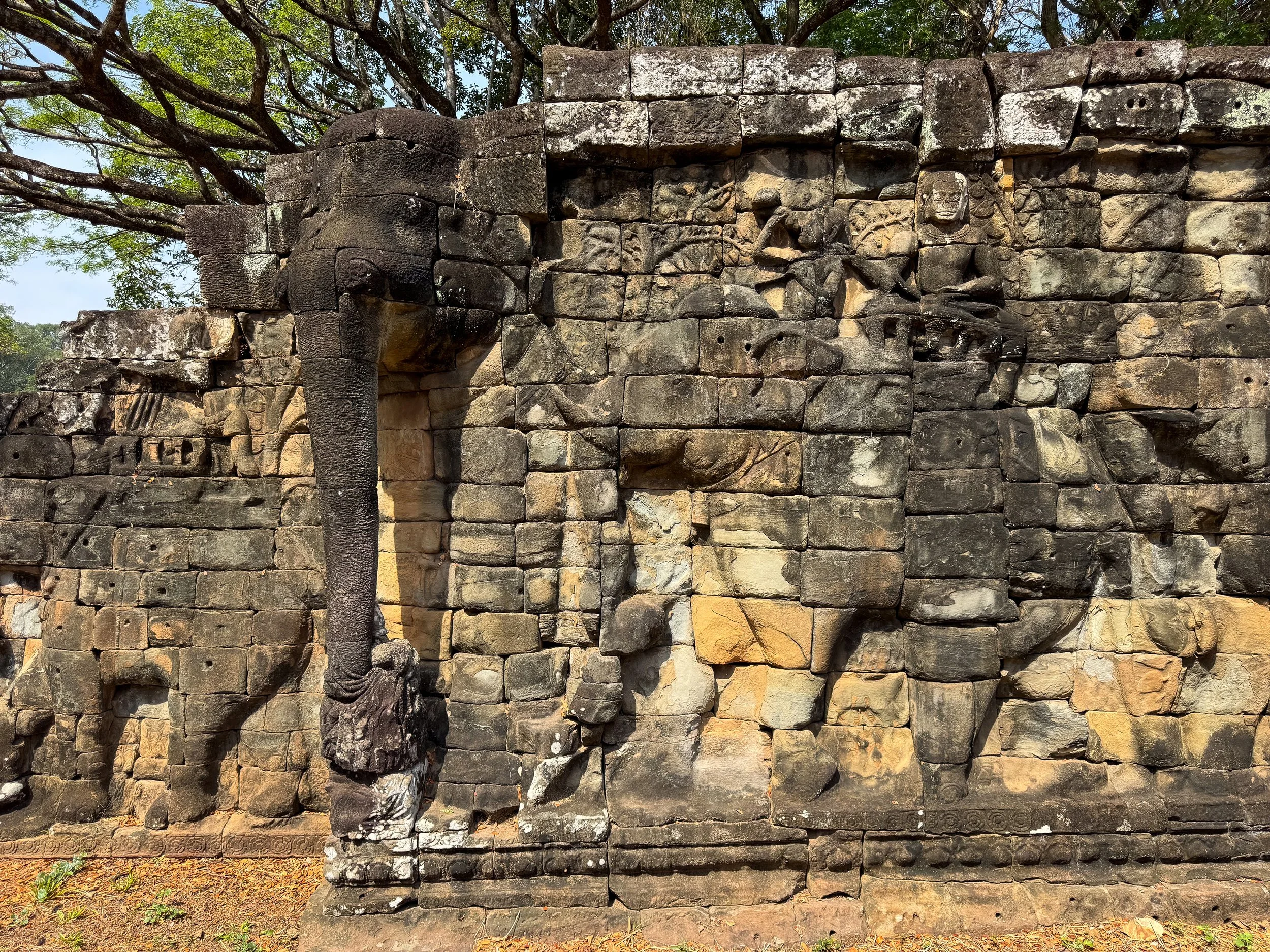Terrace_of_the_Elephants_03.jpg