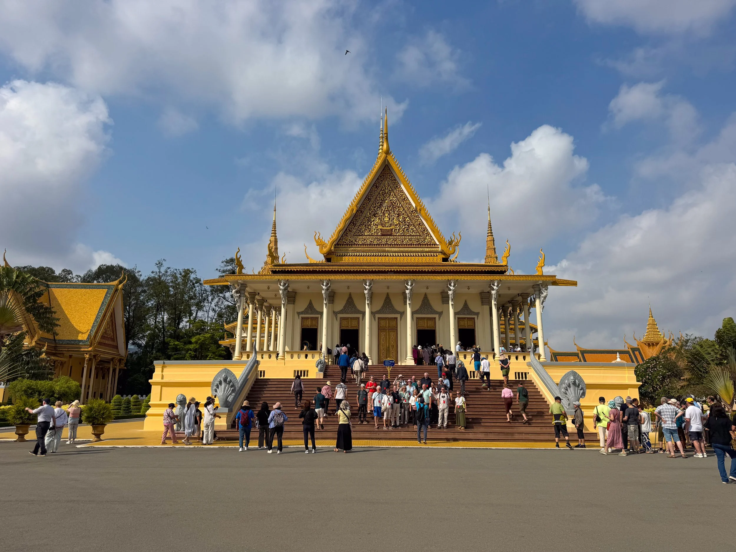 The_Royal_Palace_04.jpg