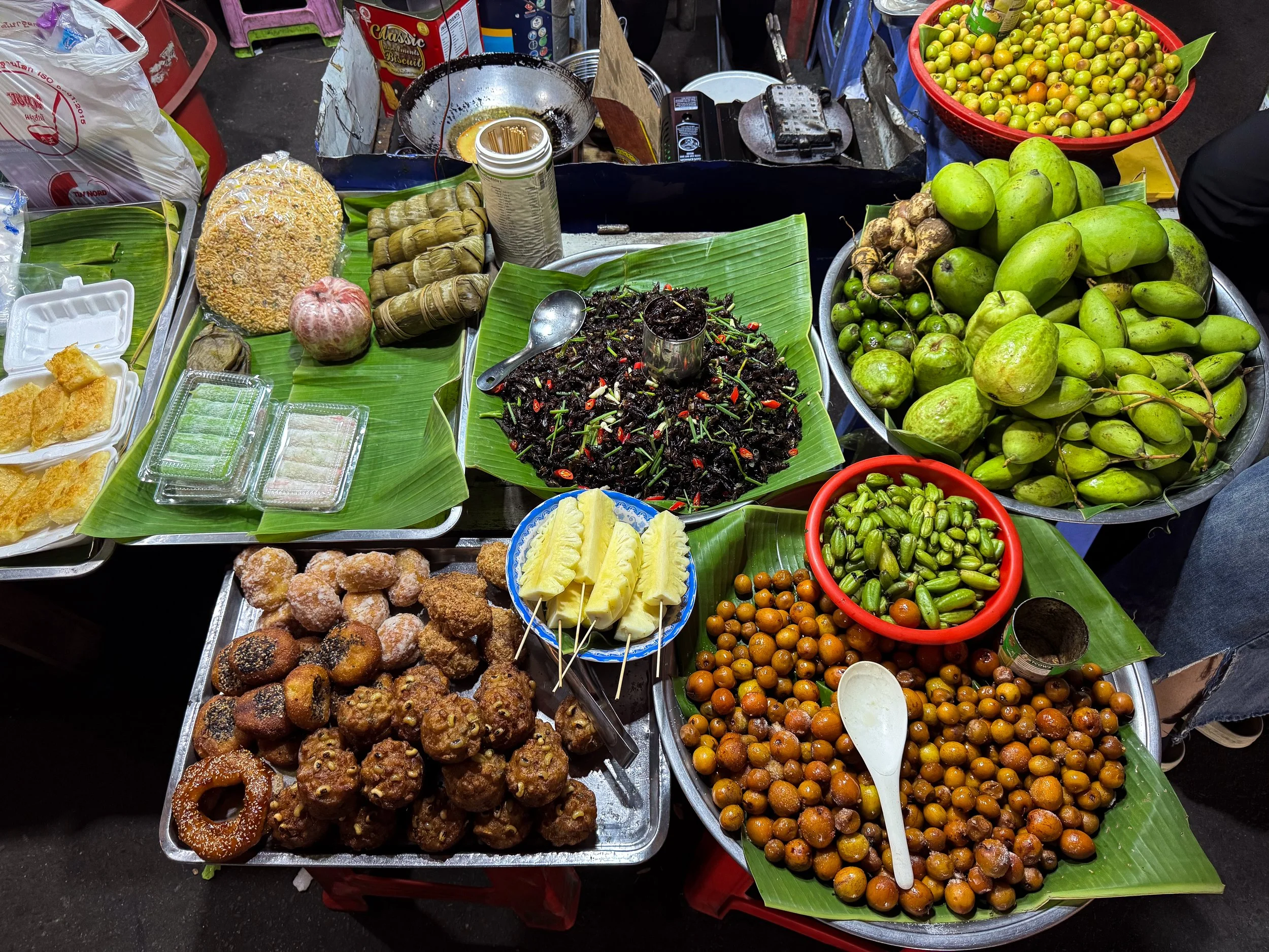 Phnom_Penh_Night_Market_03.jpg