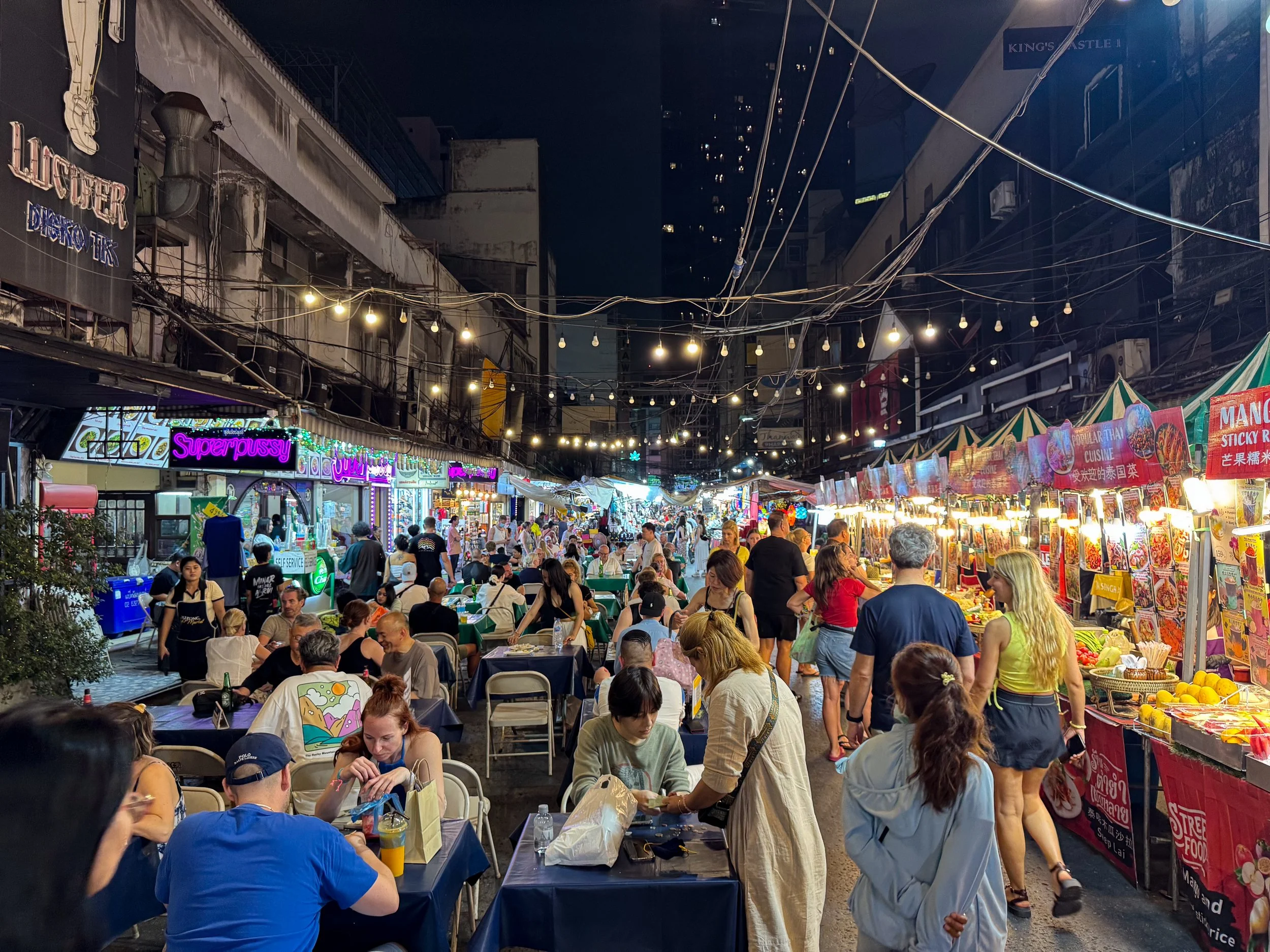 Bangkok_Night_Markets_02.jpg