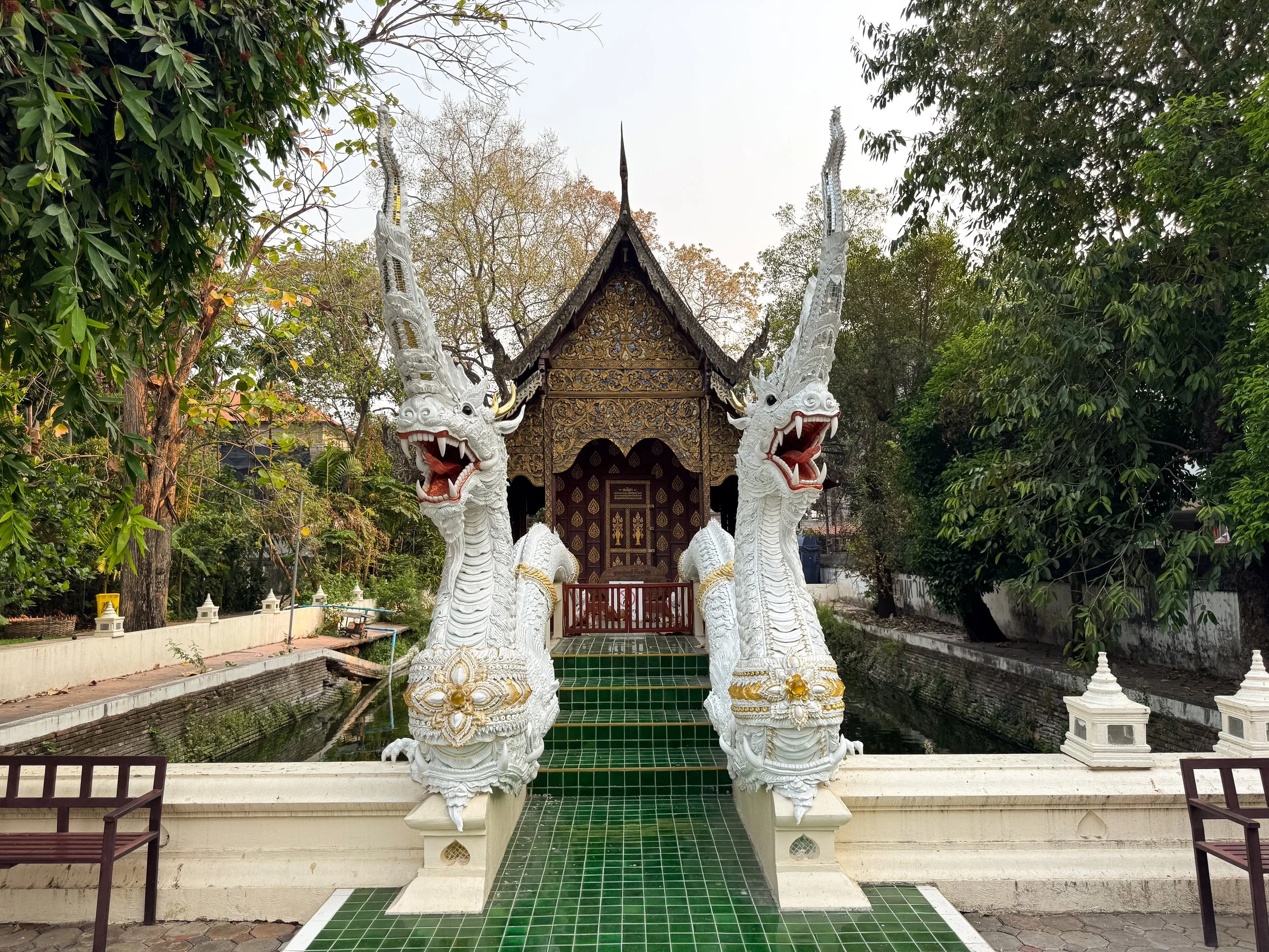 Wat_Chiang_Mun_05.jpg