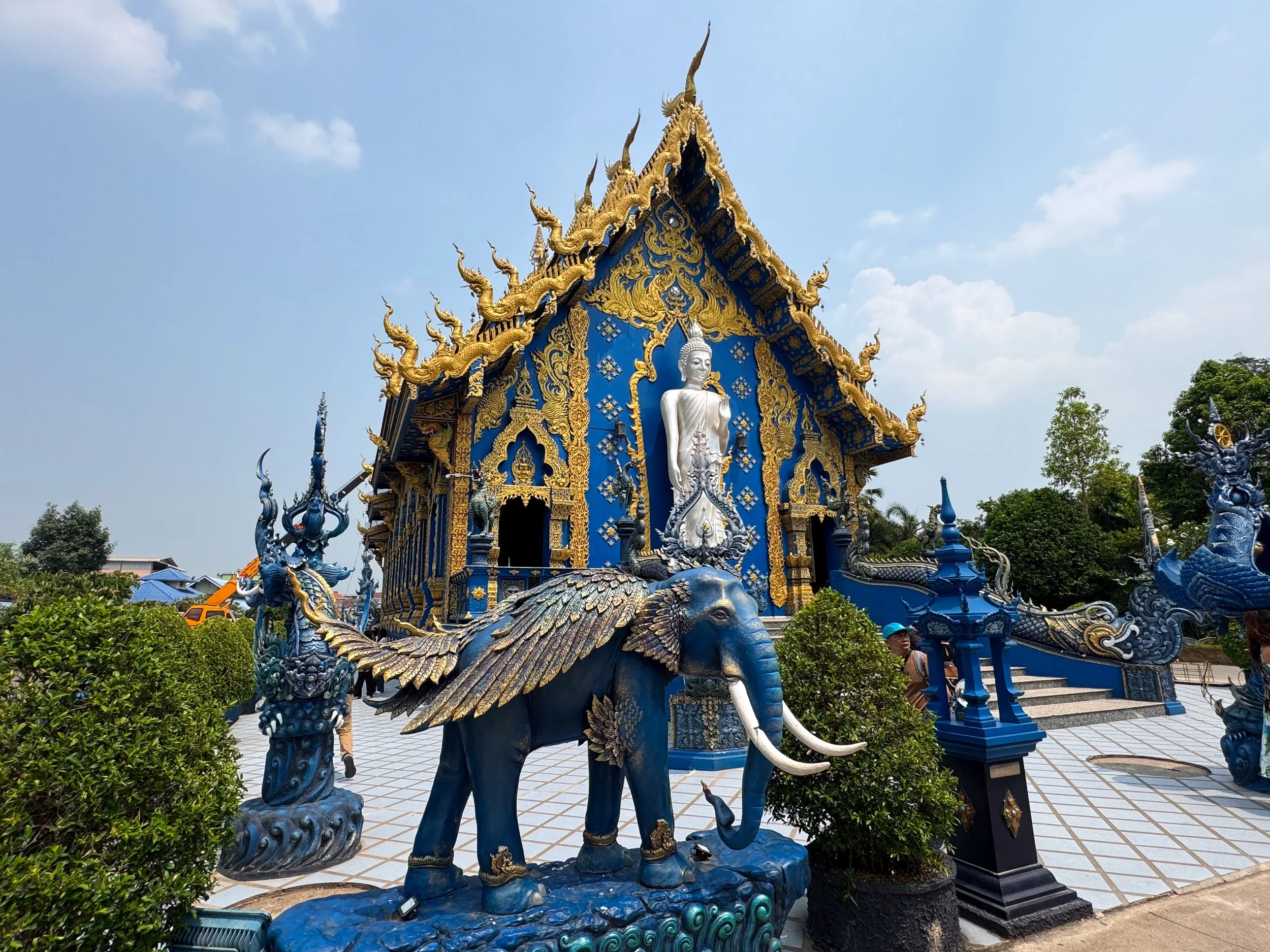 The_Blue_Temple_07.jpg