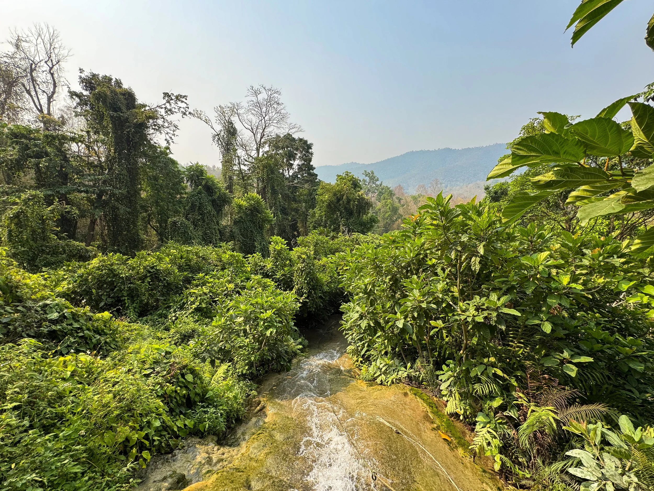 Buatong_Waterfall_06.jpg