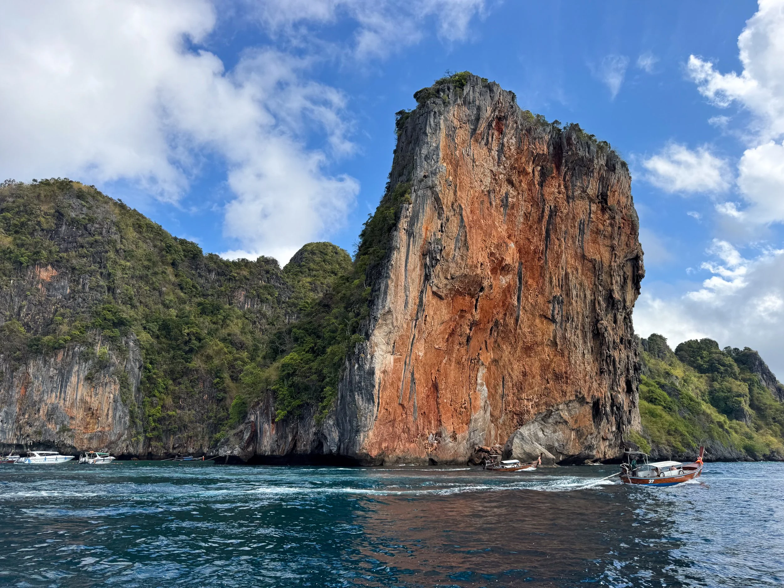 Ko_Phi_Phi_Le_Island_05.jpg
