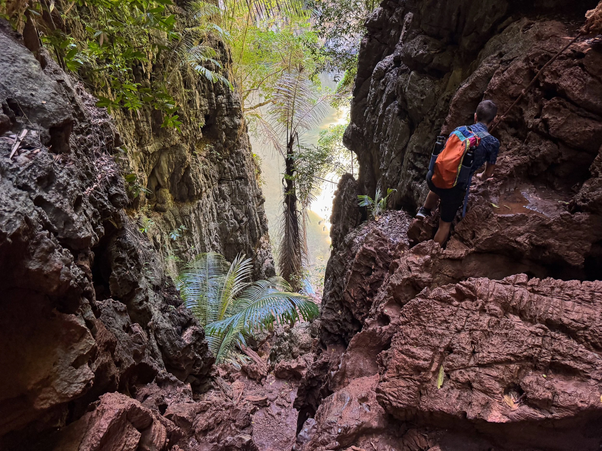 Railay_East_Trail_02.jpg
