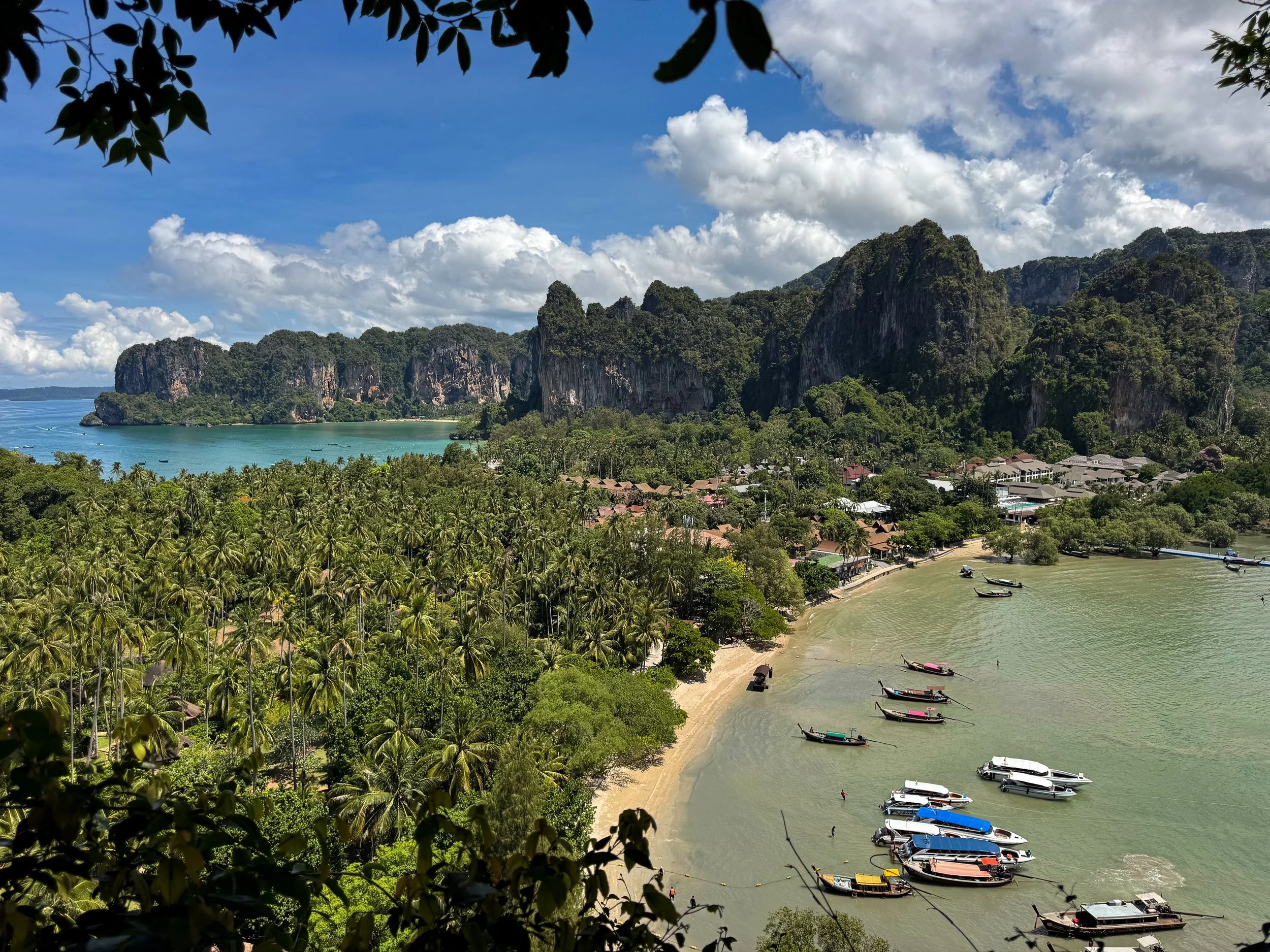Railay_East_Viewpoint_02.jpg