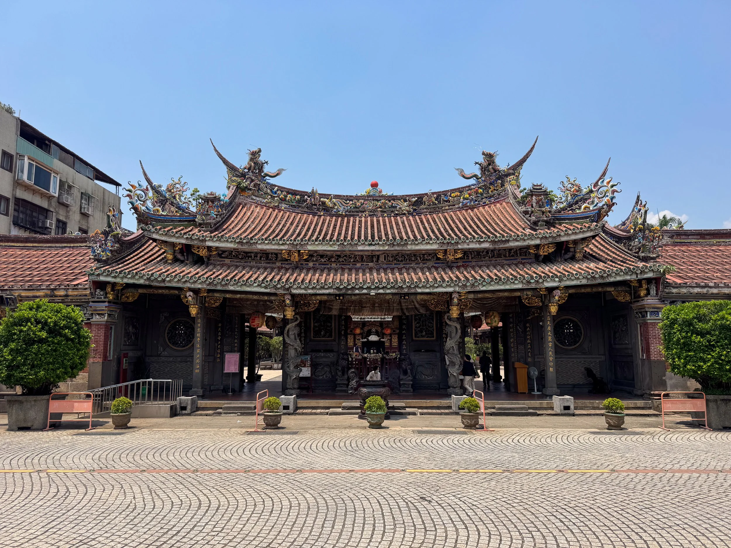 Dalongdong_Baoan_Temple_01.jpg