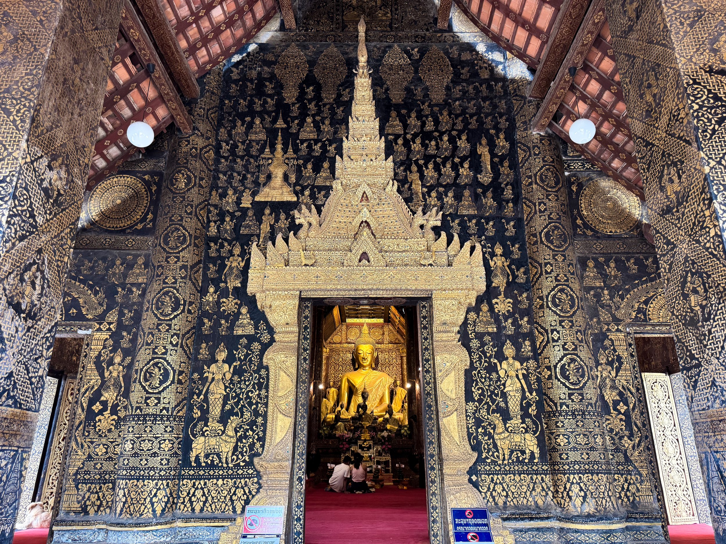 Wat_Xiengthong_07.jpg