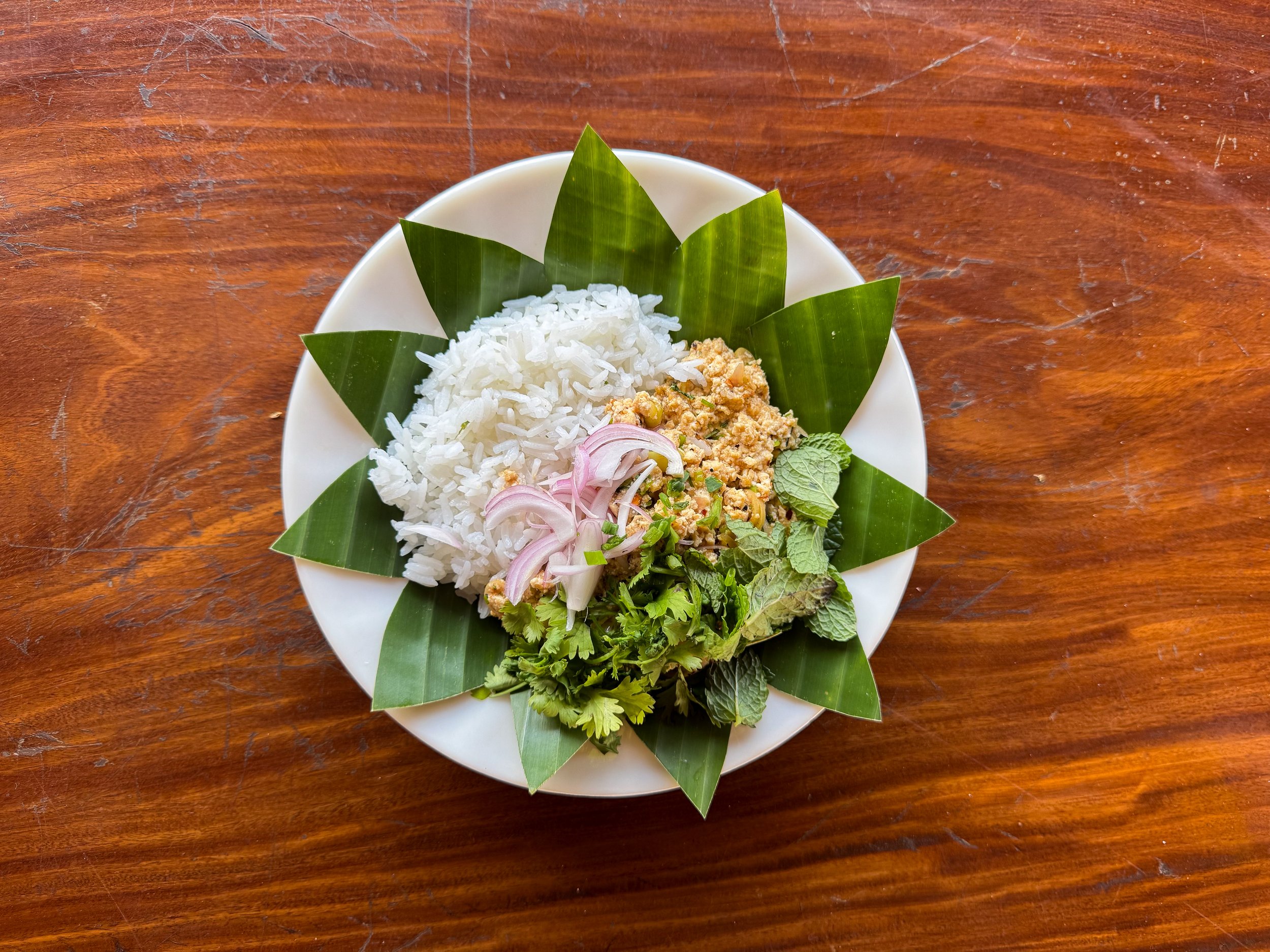 Laotian_Cuisine_03.jpg