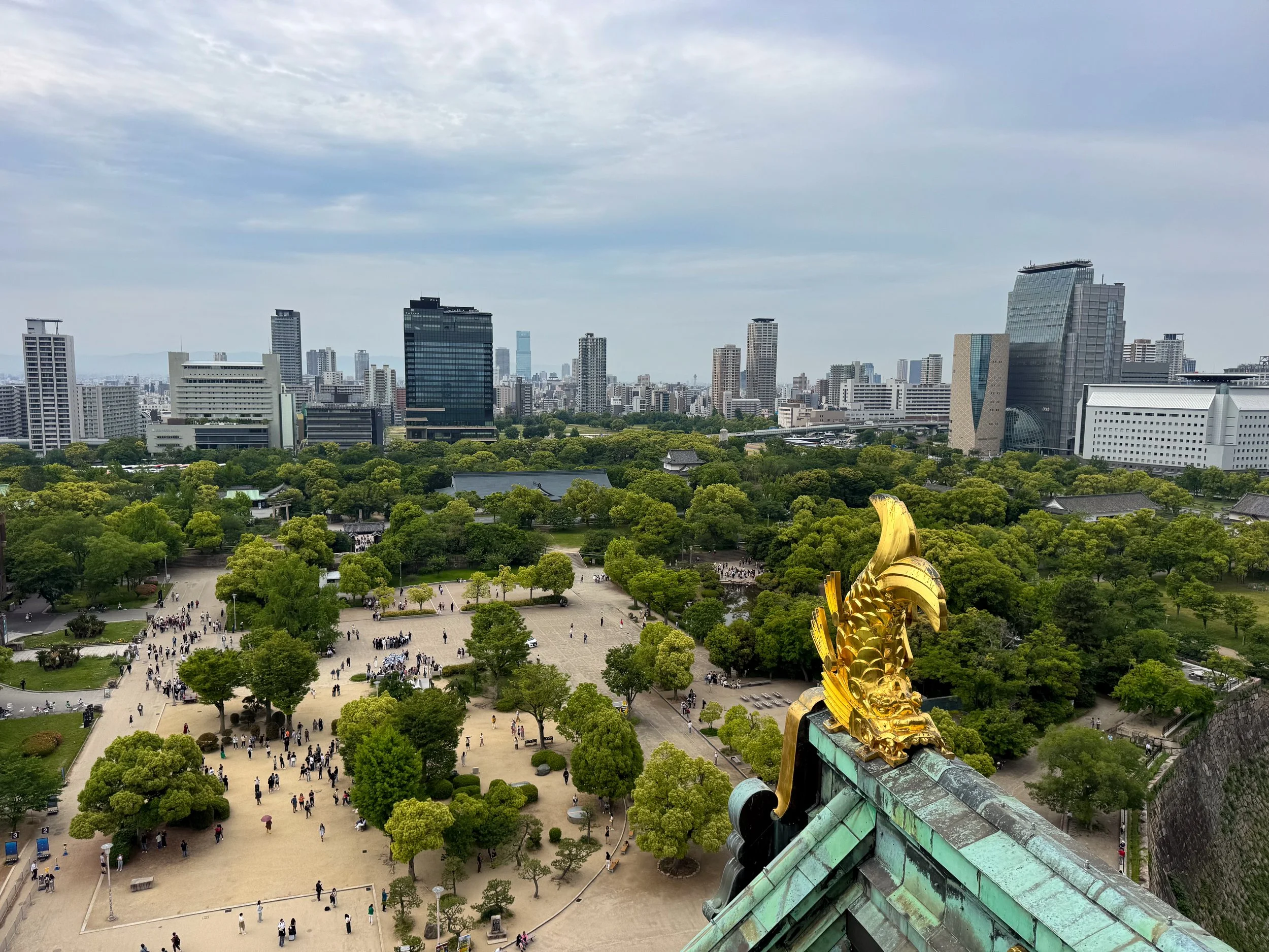 Osaka_Jo_Castle_07.jpg