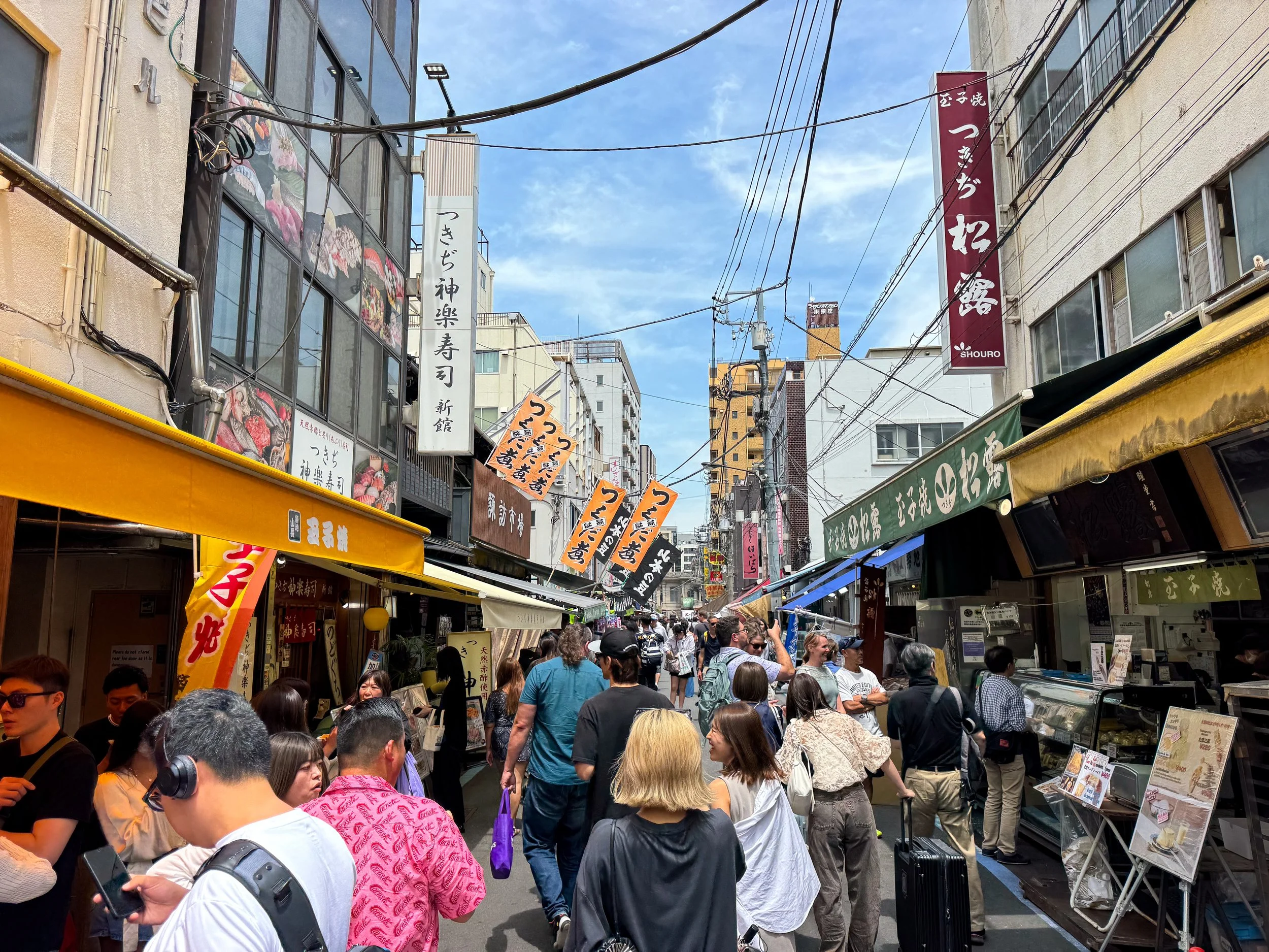 Tsukiji_Nippon_Port_Fish_Market_01.jpg