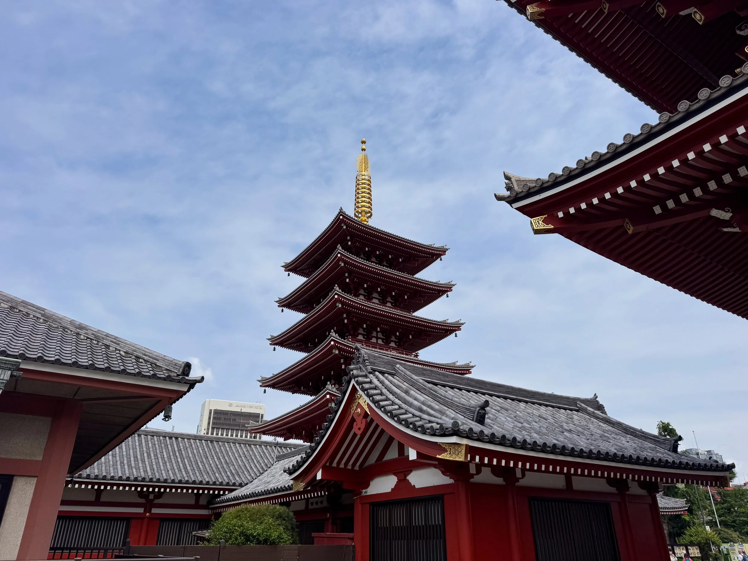 Senso_ji_Temple_01.jpg