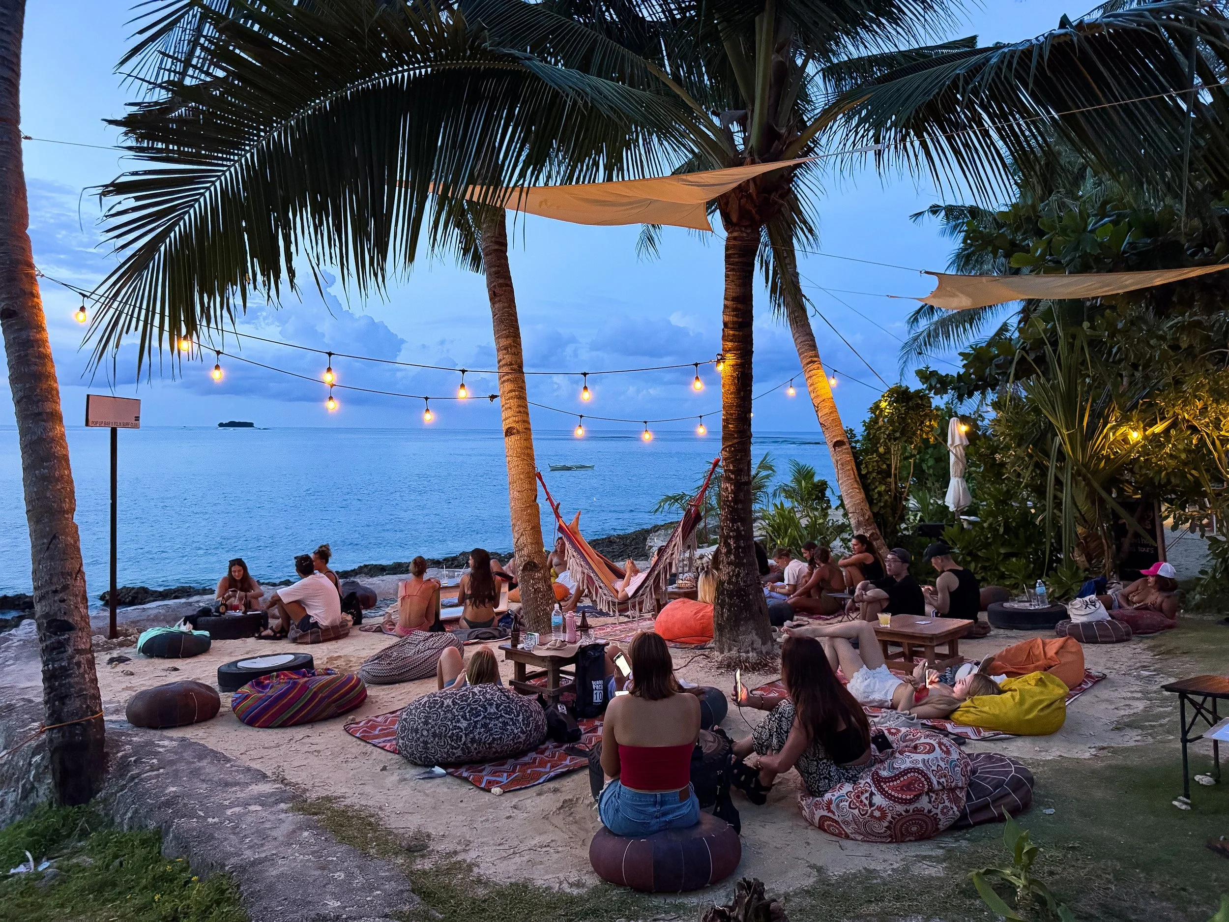 Pop_Up_Bar_Siargao.jpg