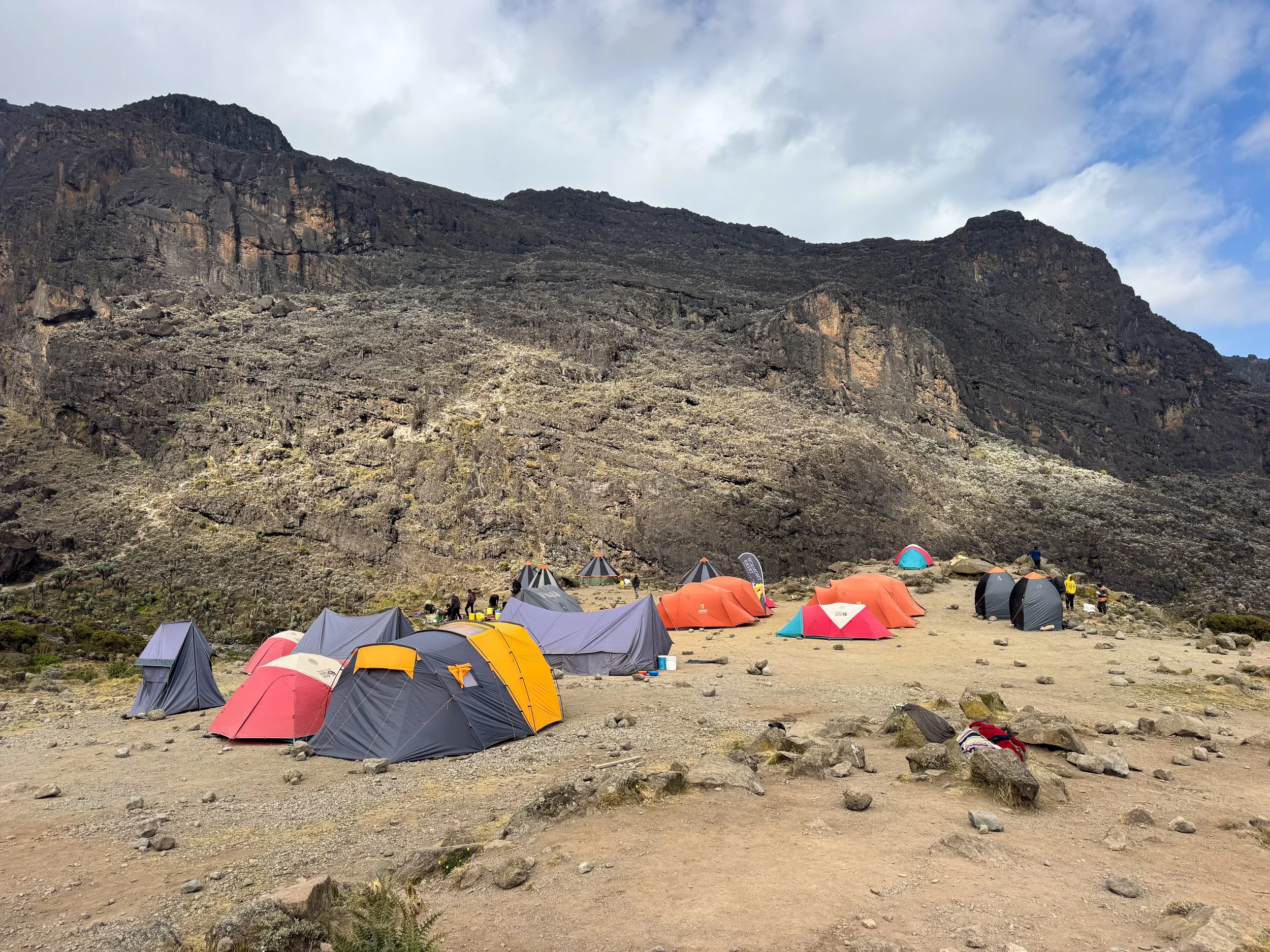 Lemosho_Route_Baranco_Camp_02.jpg