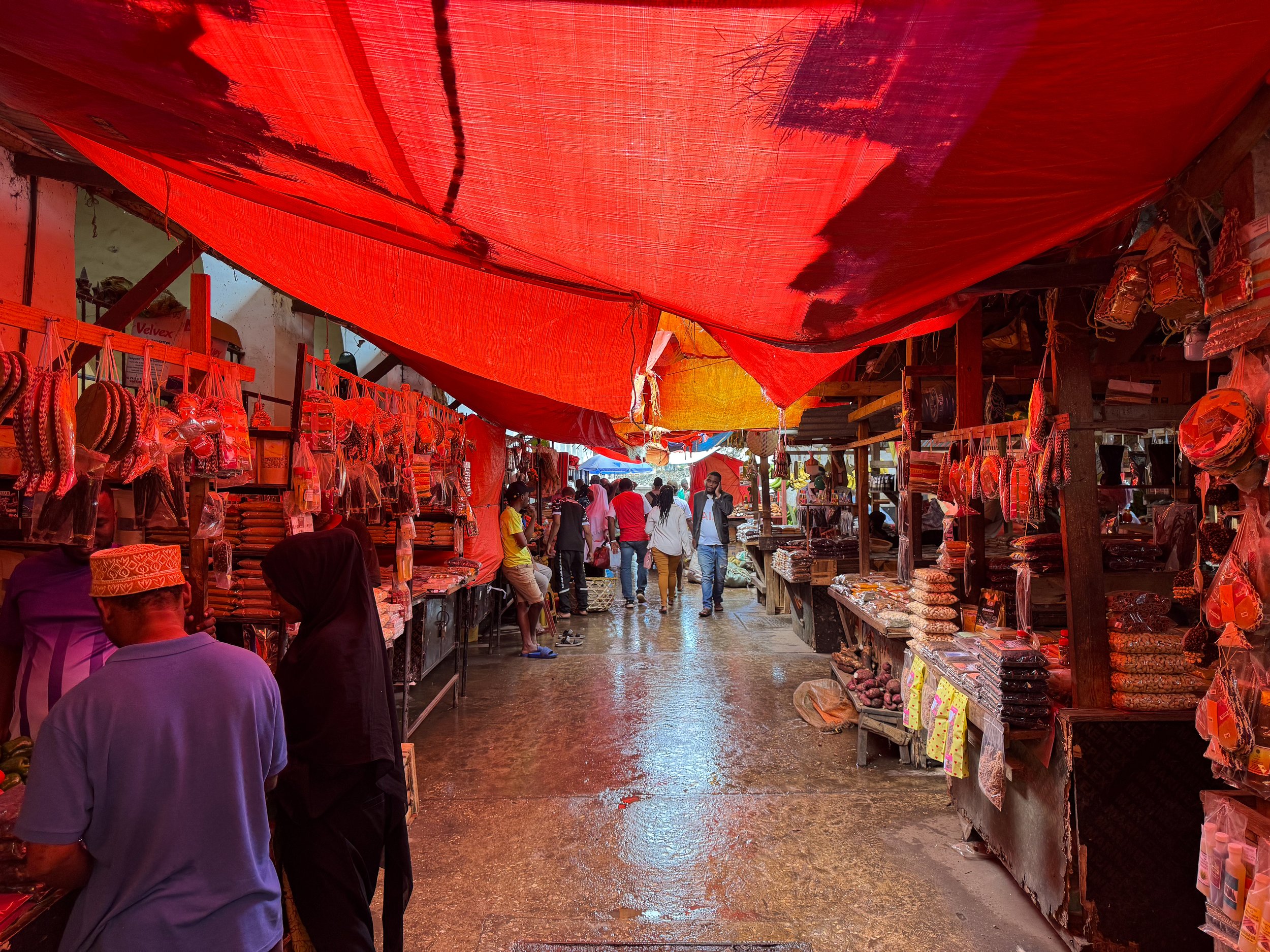 Darajani_Bazaar_02.jpg
