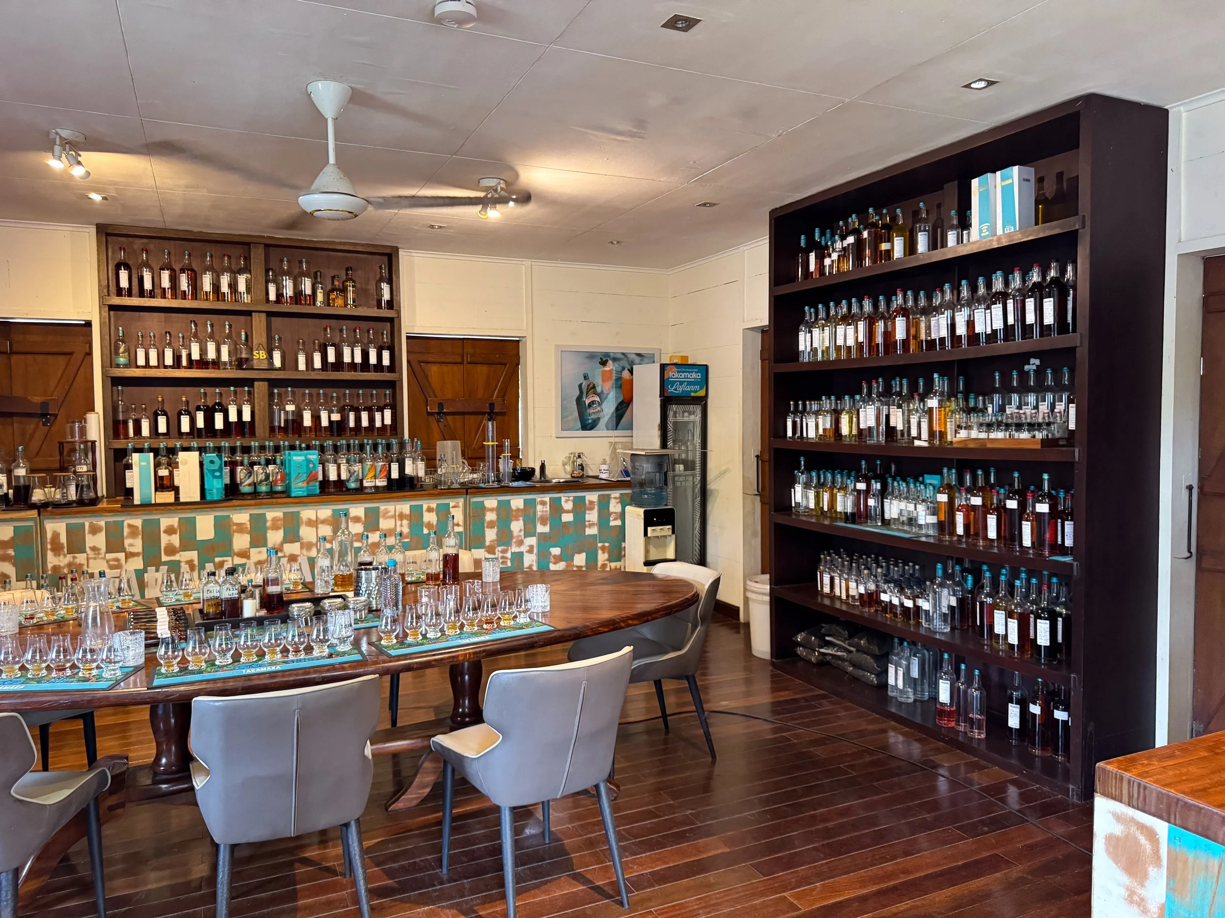Takamaka_Rum_Distillery_03.jpg
