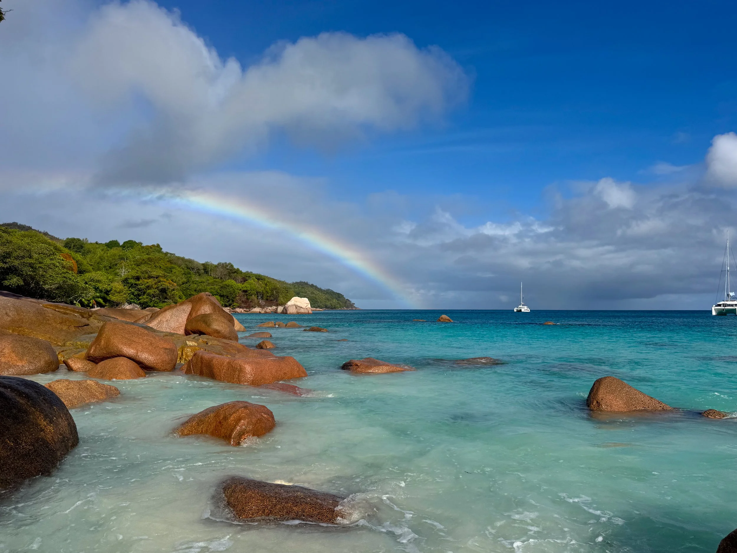 Anse_Lazio_04.jpg