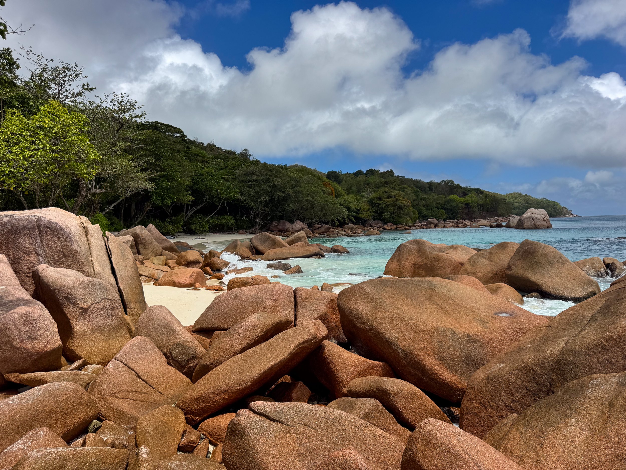 Anse_Lazio_03.jpg