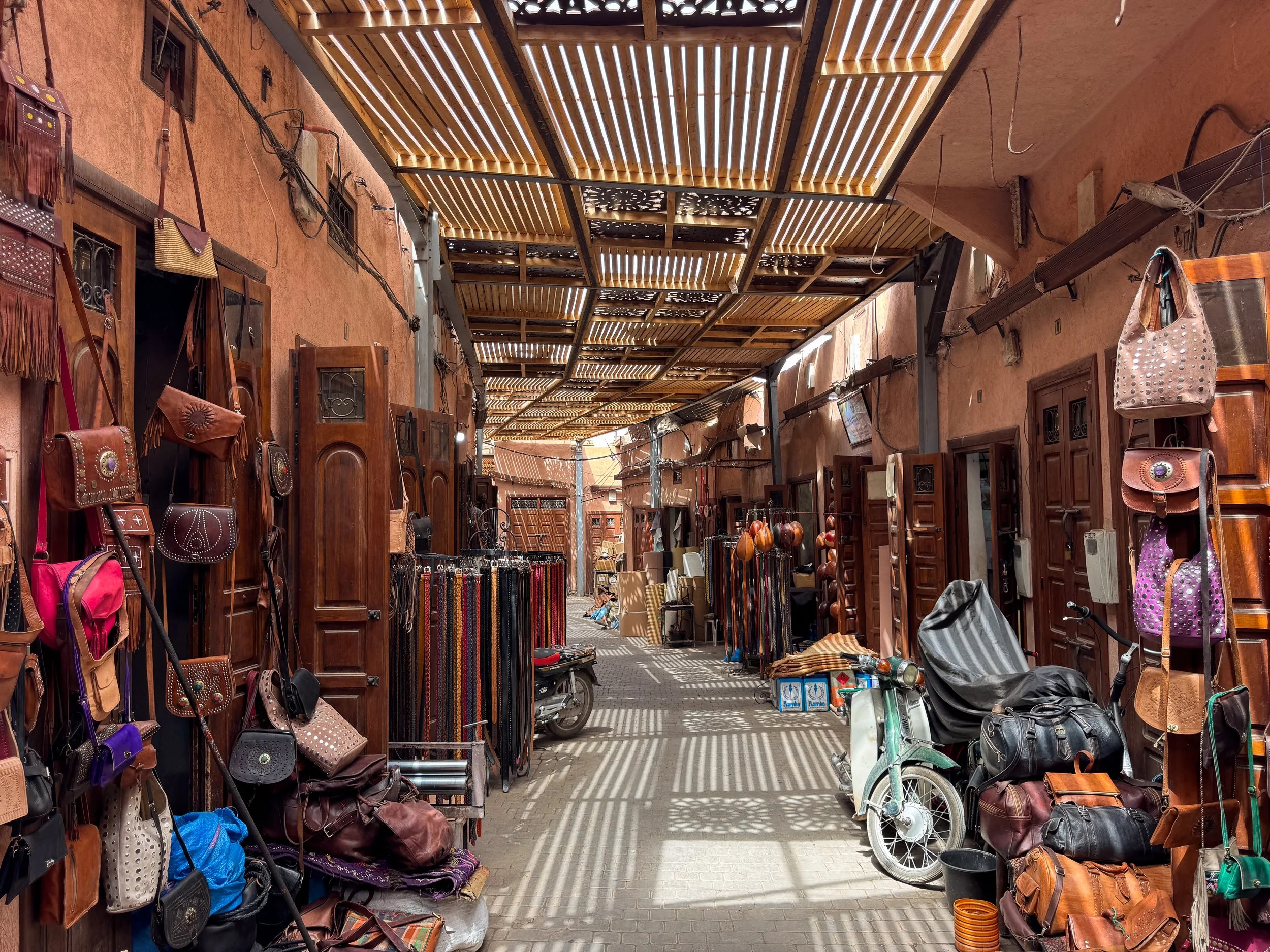 Marrakech_Souks_03.jpg