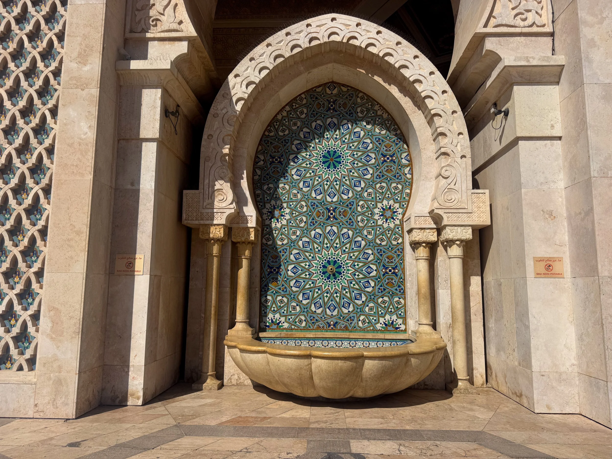 Hassan_II_Mosque_03.jpg