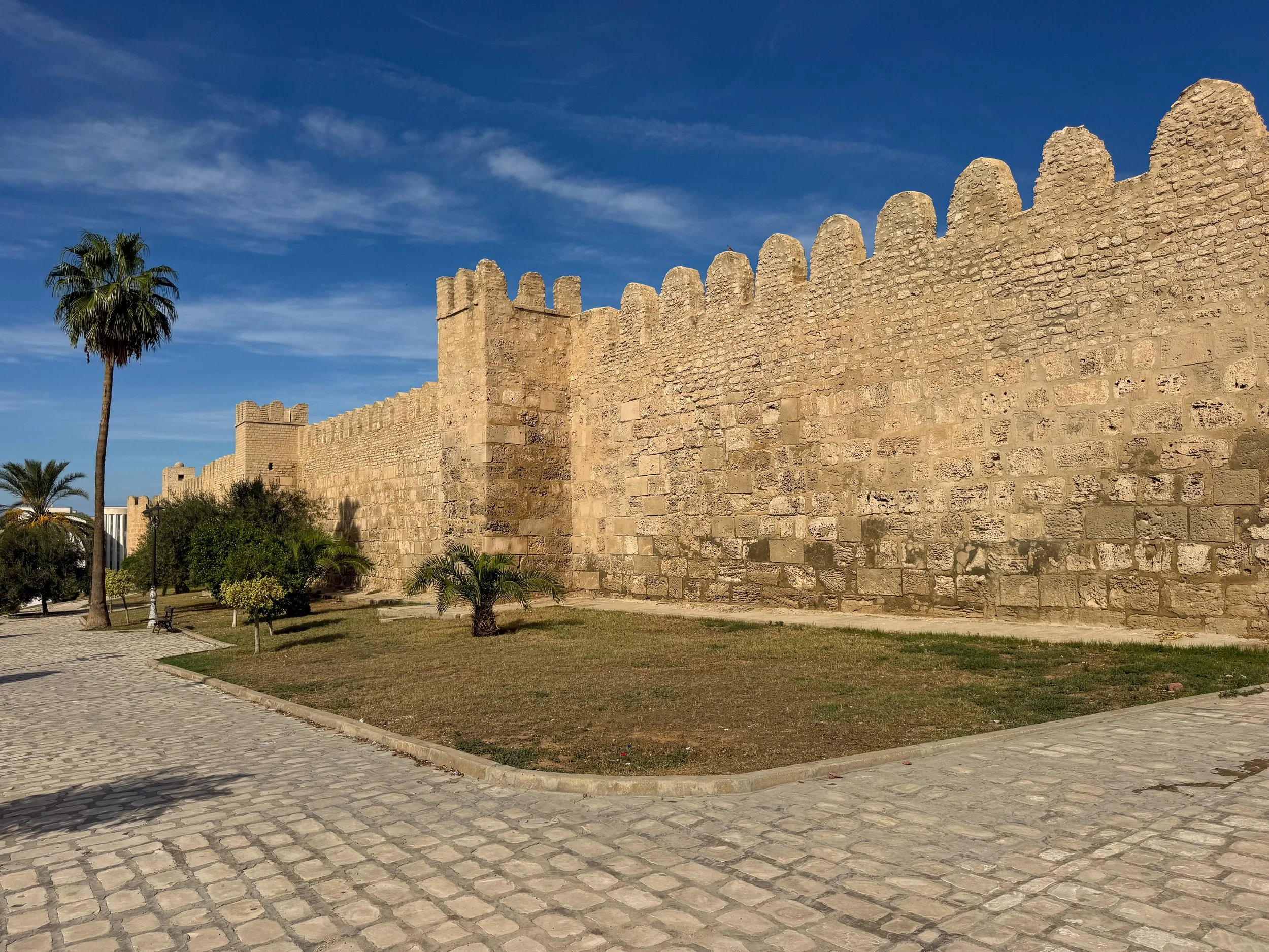 Les_Remparts_des_Sousse_01.jpg