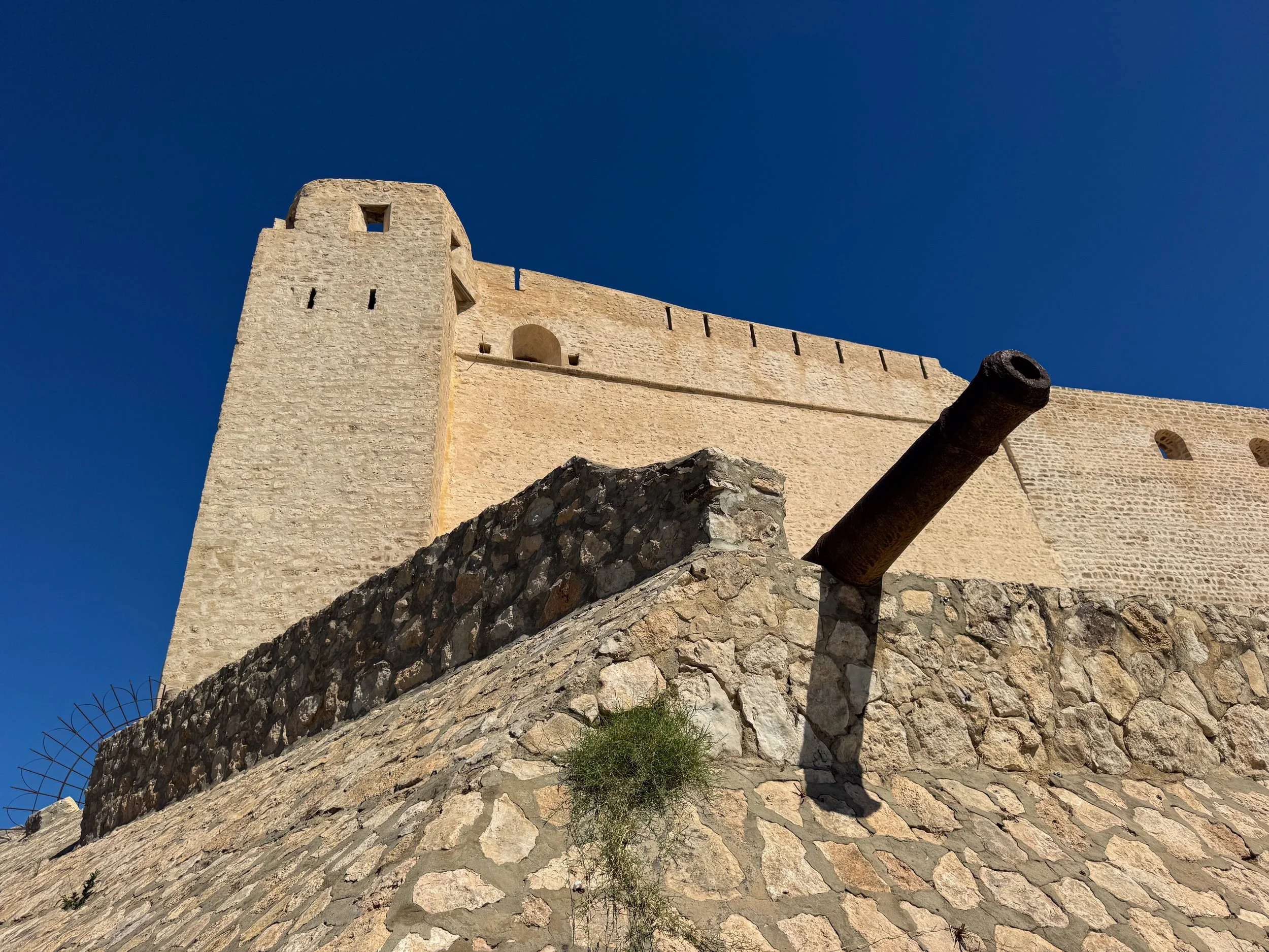 Walls_of_Sousse_Medina_03.jpg