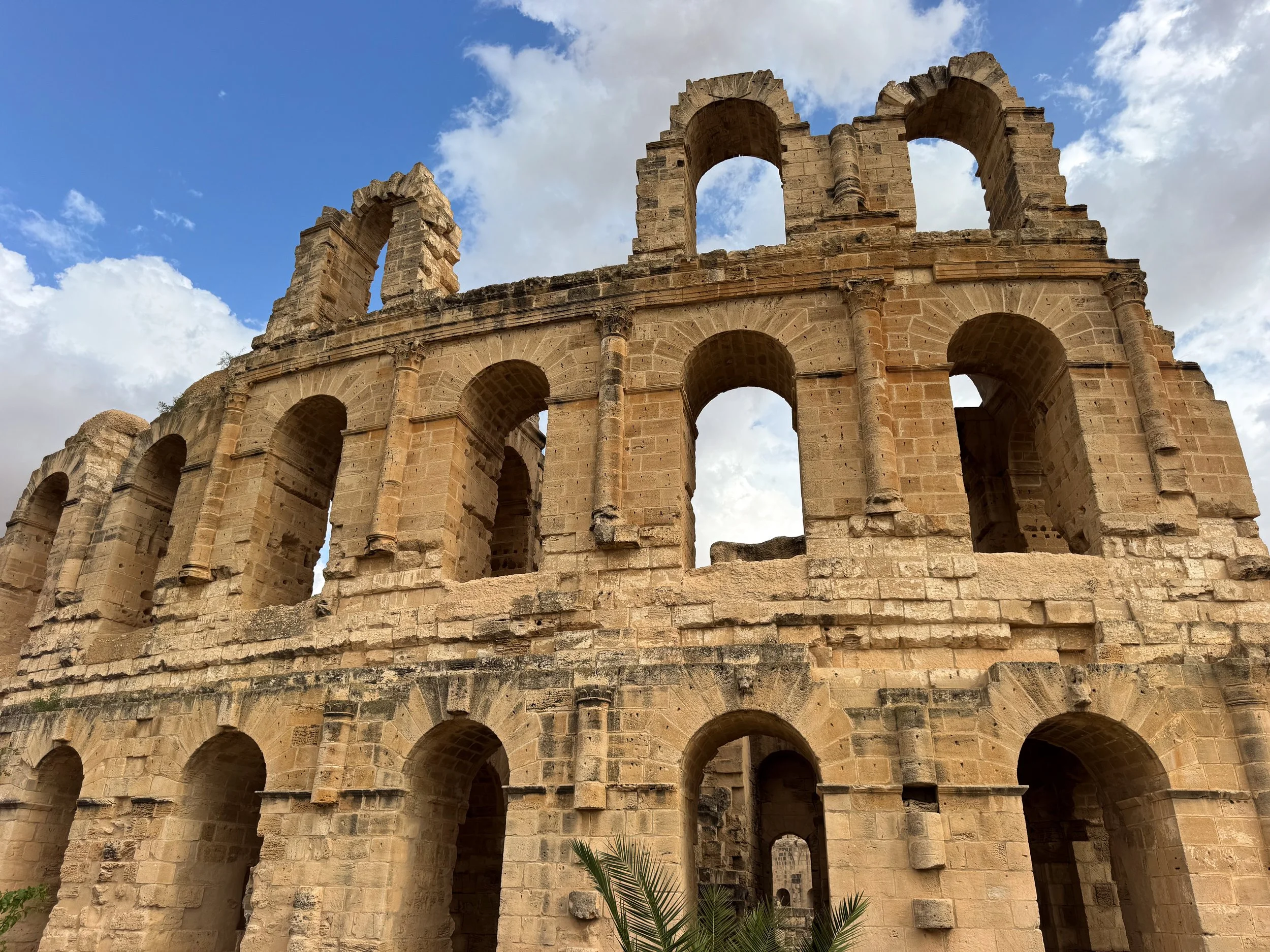 Colosseum_of_El_Jem_06.jpg