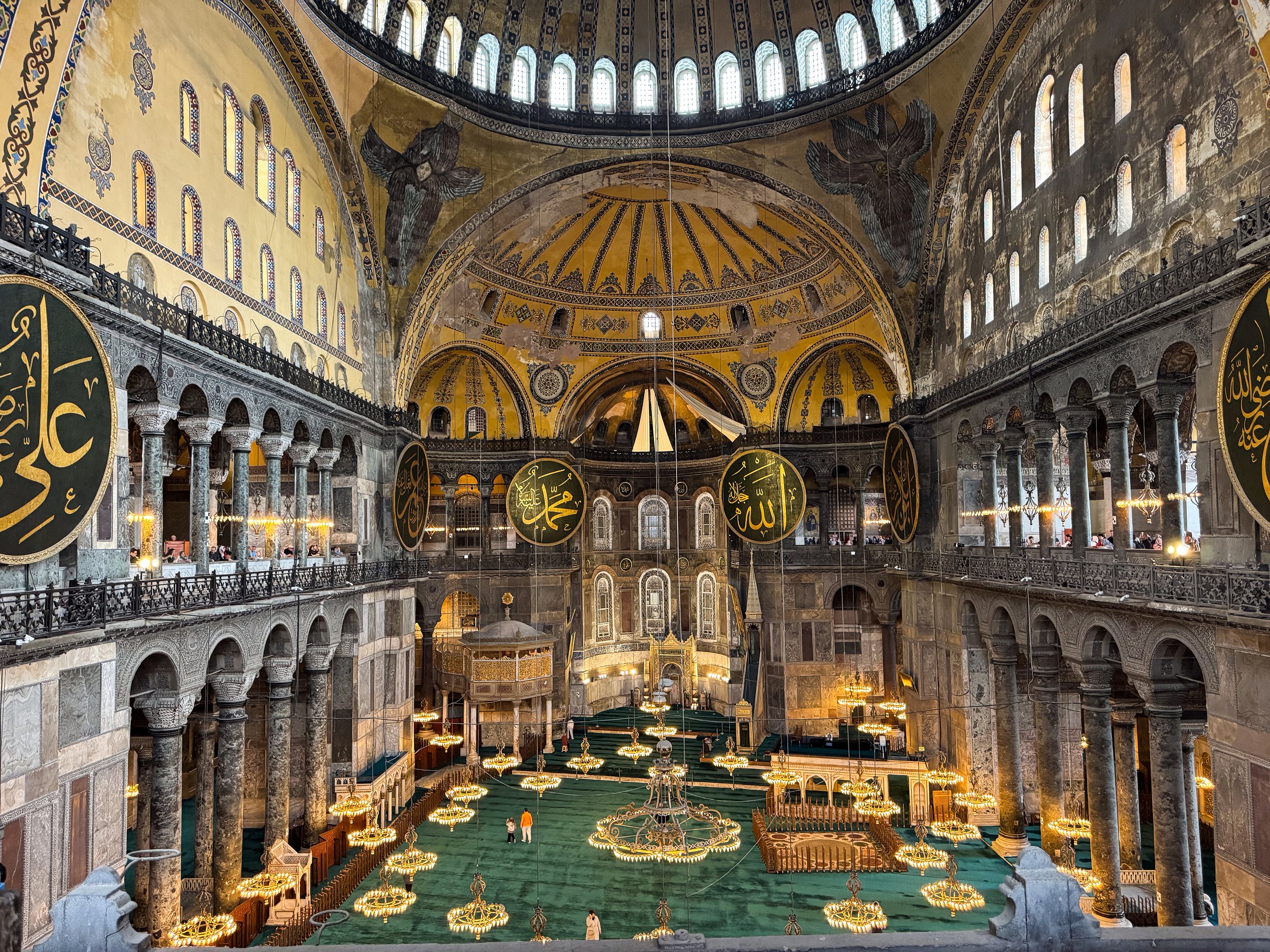 Hagia_Sophia_03.jpg