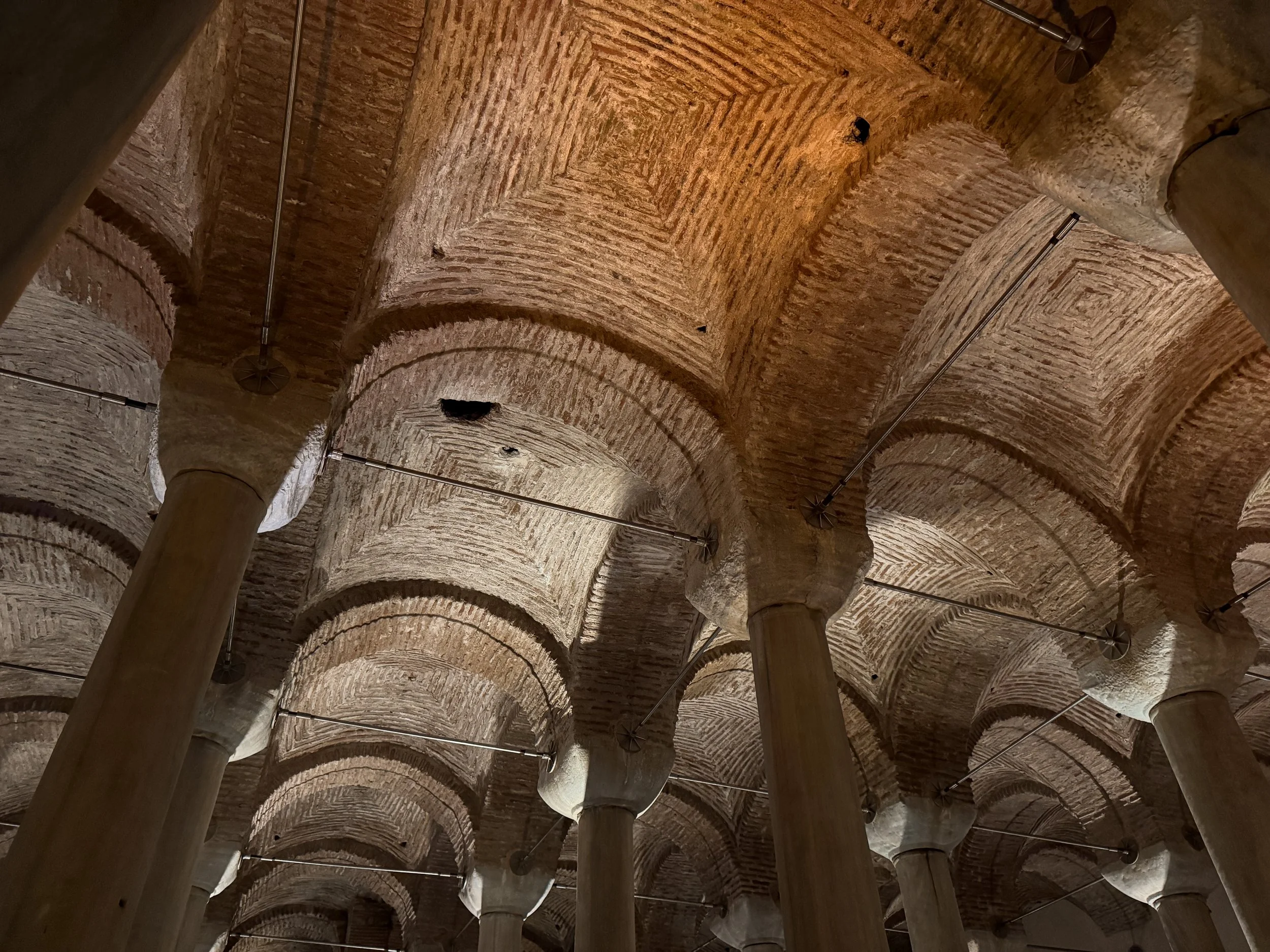 Basilica_Cistern_06.jpg