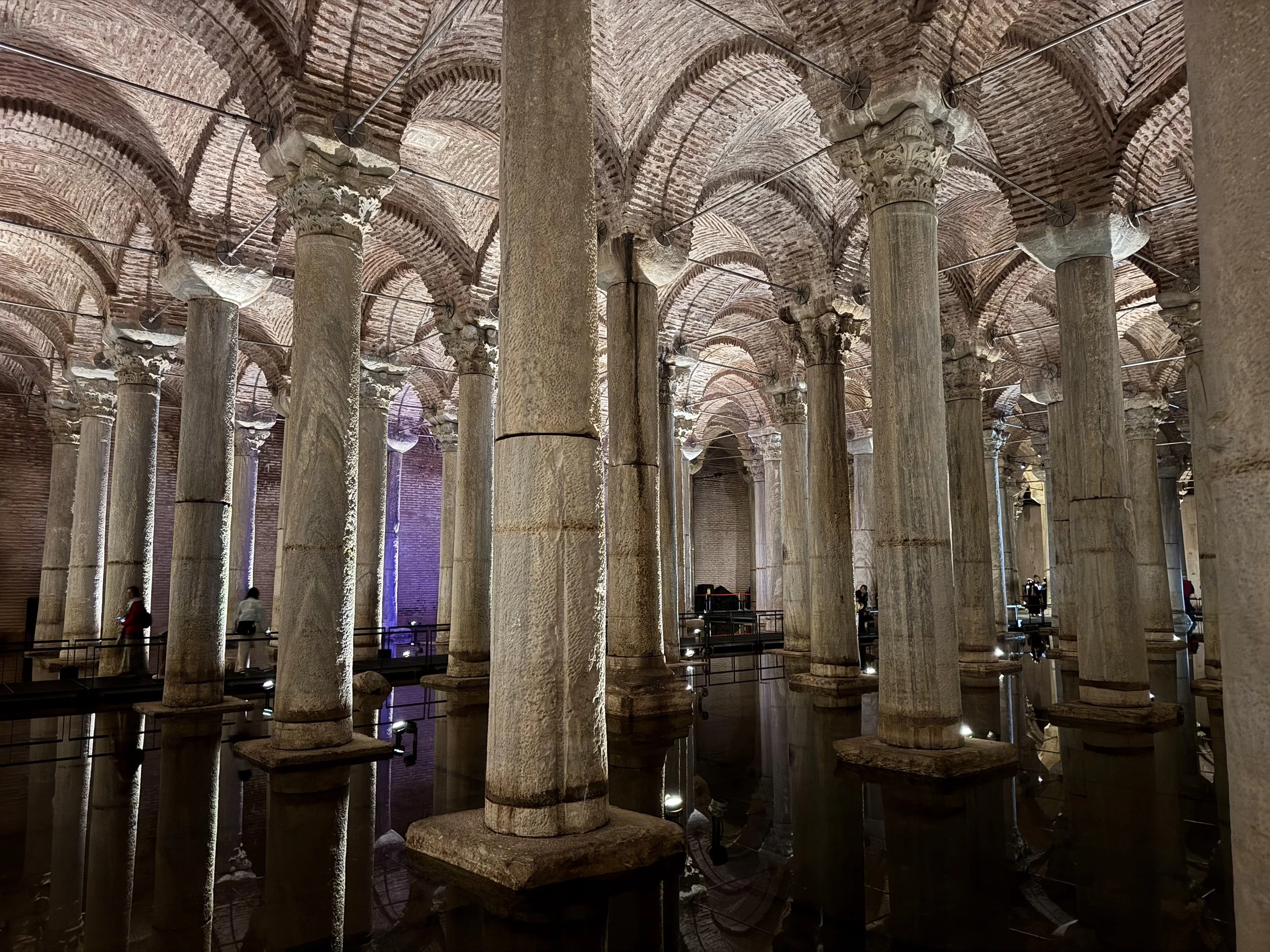 Basilica_Cistern_07.jpg